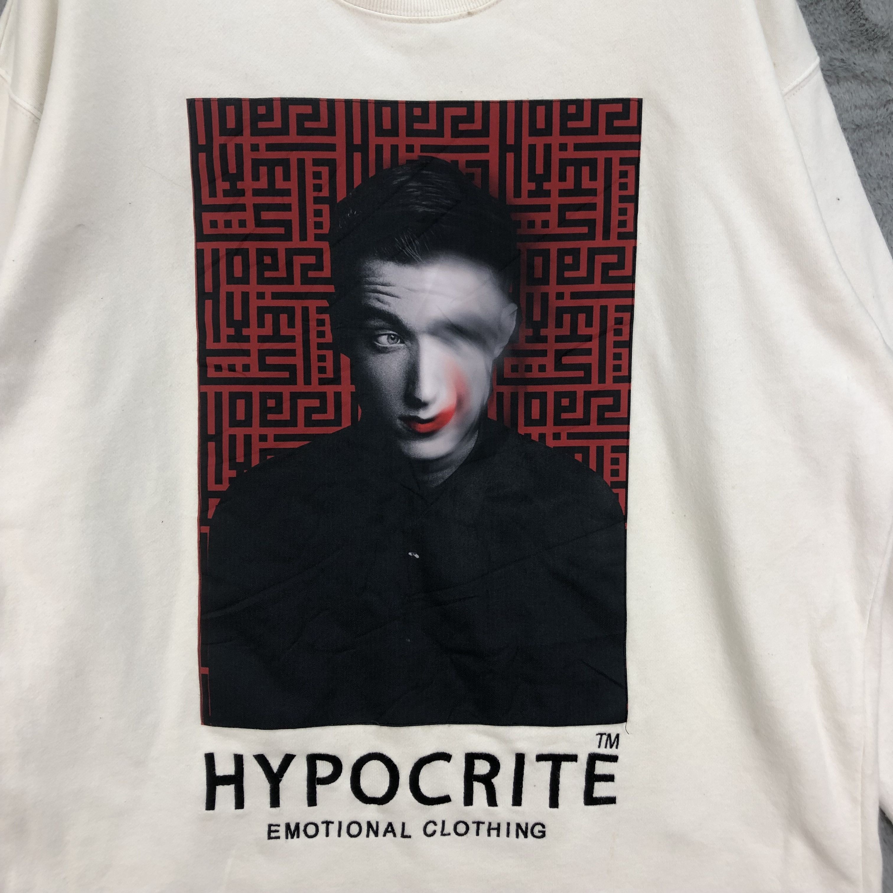 Japanese Brand HYPOCRITE EMOTIONAL CLOTHING GRAPHIC SWEATSHIRT #4622-163 Size US XL / EU 56 / 4 - 4 Thumbnail