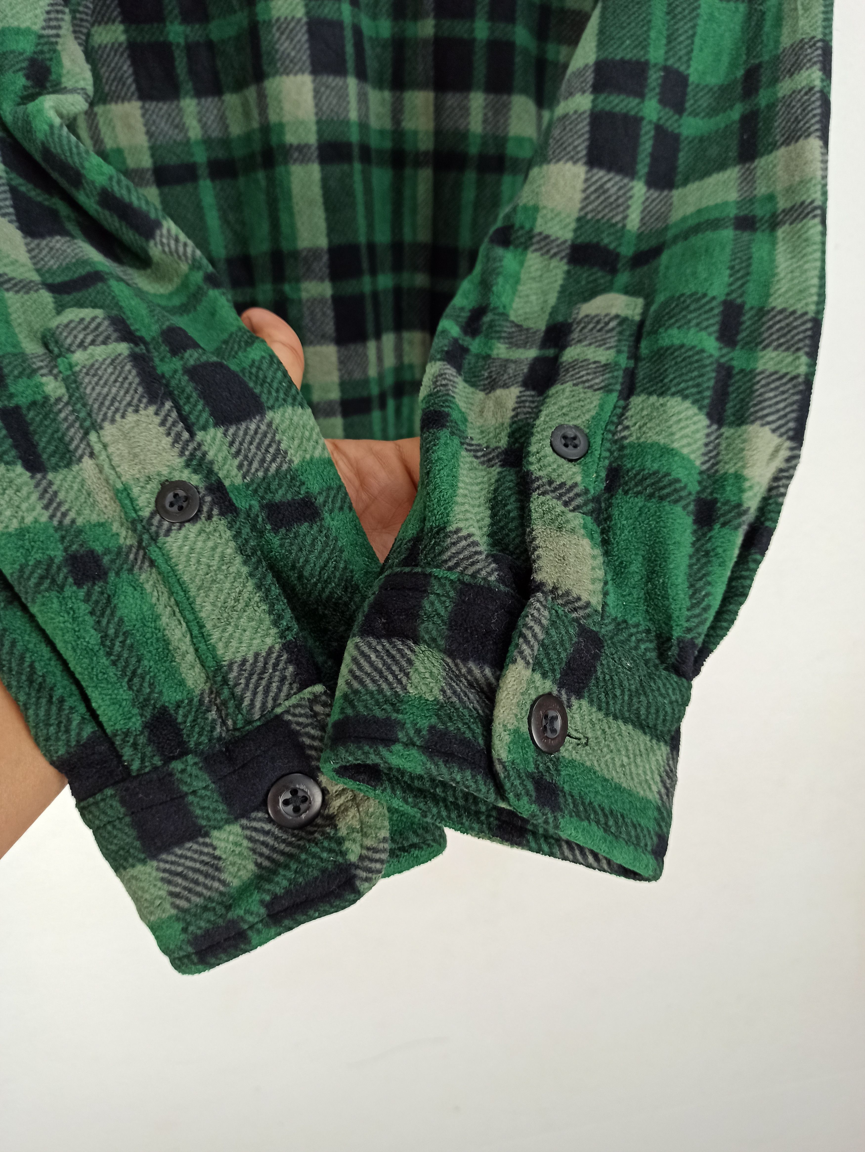 Flannel 🔥Rare🔥 UNIQLO Flannel LongSleeve ButtonUp Size US M / EU 48-50 / 2 - 4 Thumbnail