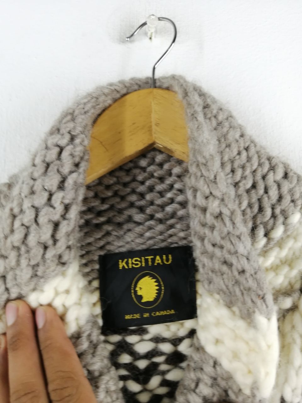 Japanese Brand KISITAU MADE IN CANADA KNITTED VEST Size US L / EU 52-54 / 3 - 3 Thumbnail