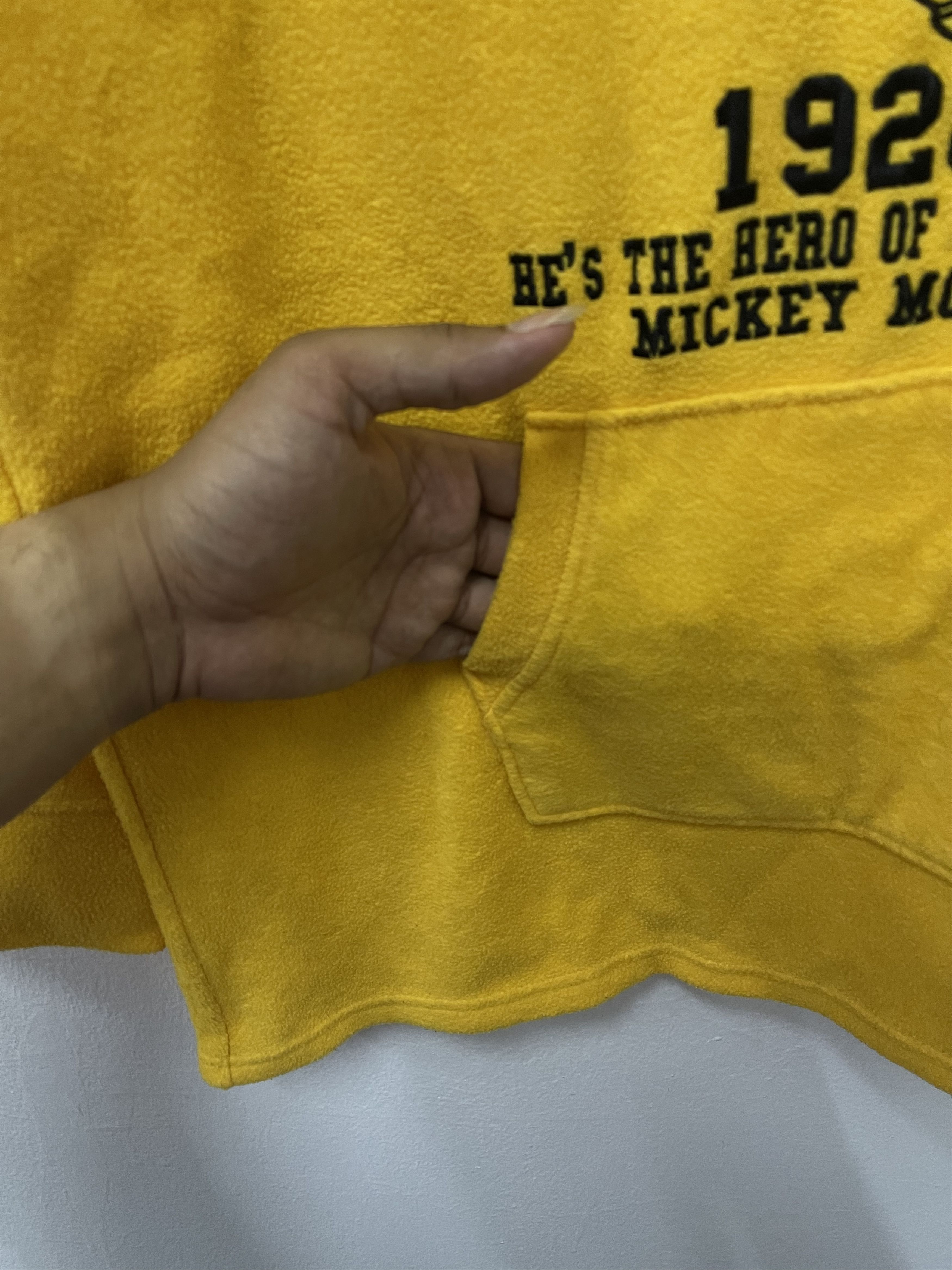 Disney × Mickey Mouse × Vintage Vintage Disney Micky Mouse fleece hoodie Size US M / EU 48-50 / 2 - 3 Thumbnail