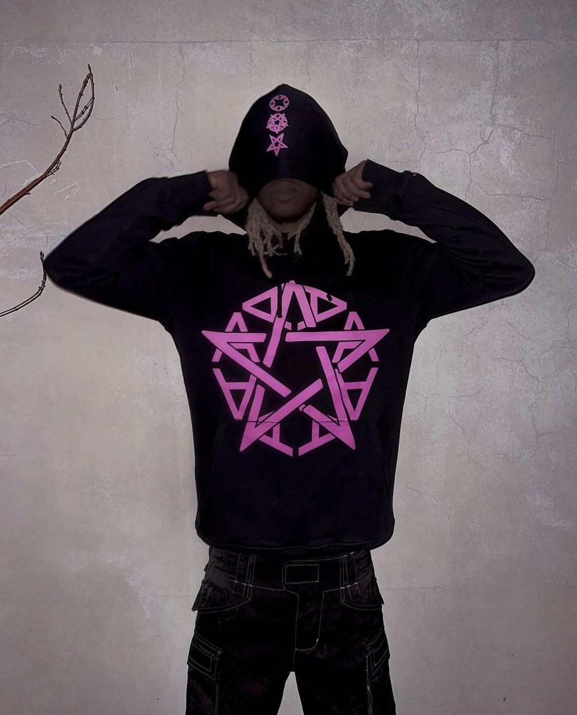 1017 ALYX 9SM × Playboi Carti 1017 Alyx x Destroy Lonely Hoodie ( FITS LIKE A XL) Size US XXL / EU 58 / 5 - 1 Thumbnail