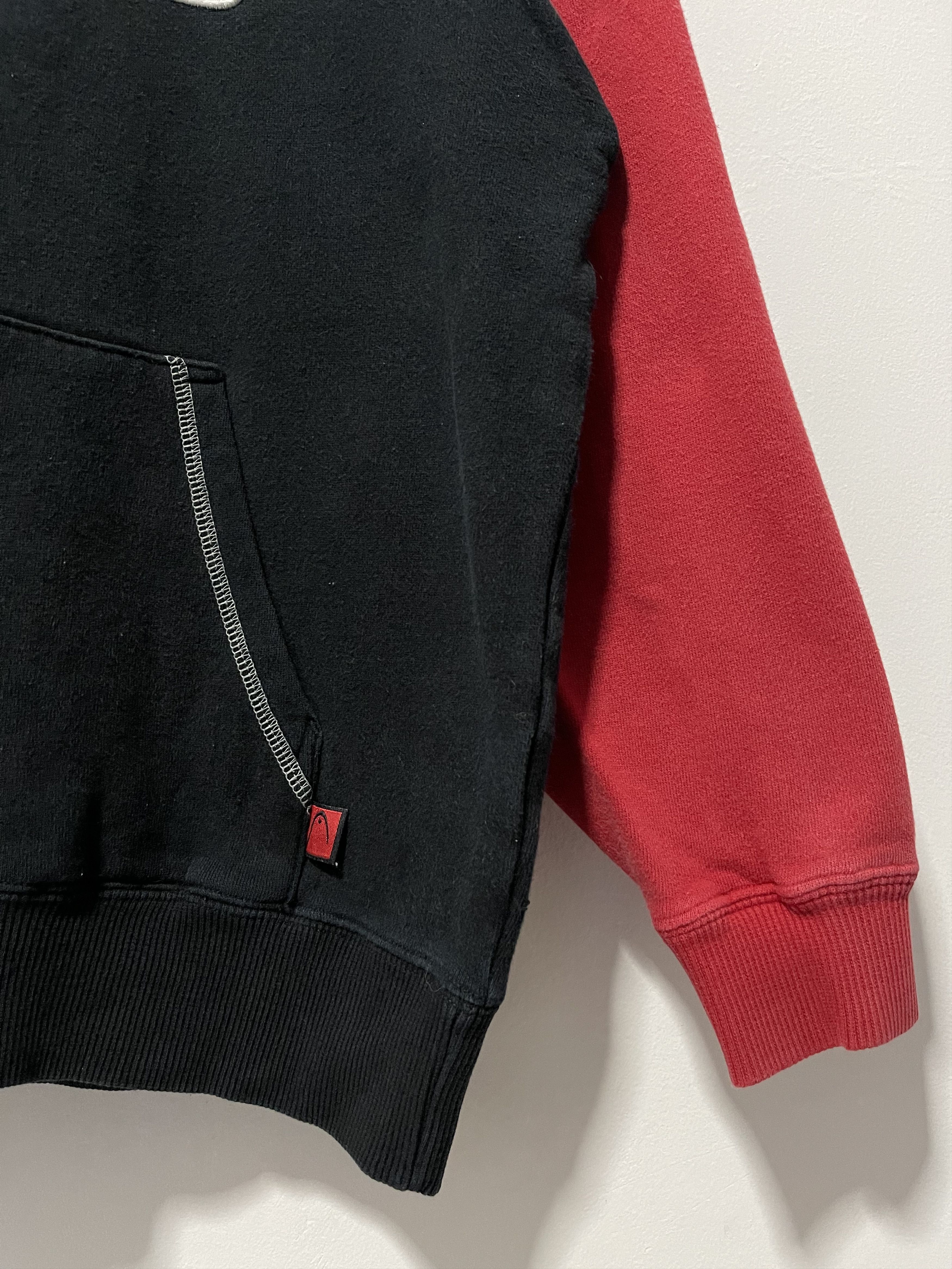 Japanese Brand Vintage Head Rmbroidered Two Tone Hoodie Sweatshirt Size US S / EU 44-46 / 1 - 4 Thumbnail