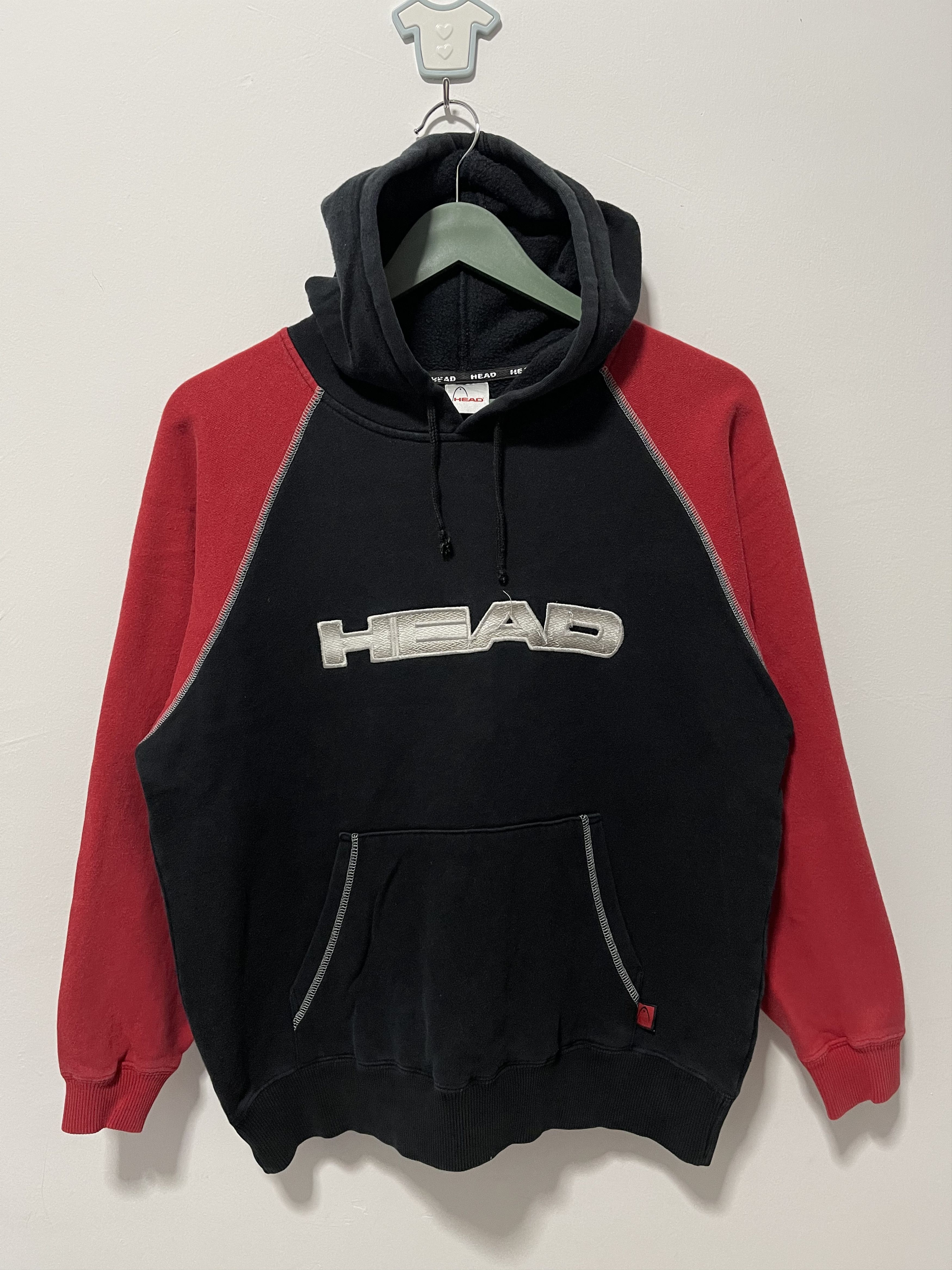 Japanese Brand Vintage Head Rmbroidered Two Tone Hoodie Sweatshirt Size US S / EU 44-46 / 1 - 1 Thumbnail