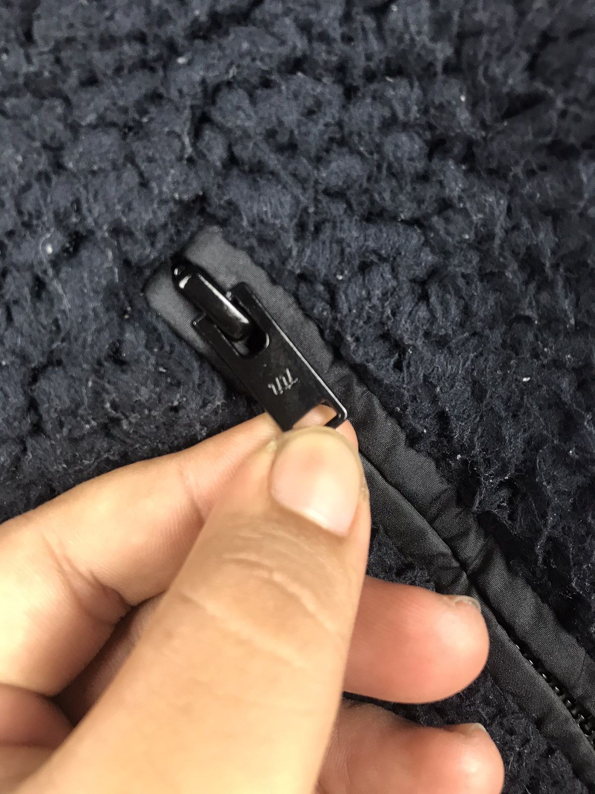 Japanese Brand × Undercover × Uniqlo Uniqlo Undercover full black fleece full zipper Size US M / EU 48-50 / 2 - 7 Thumbnail