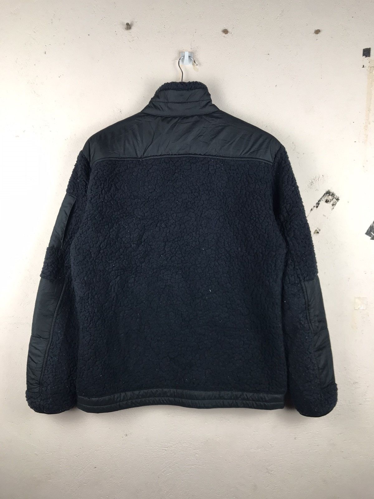 Japanese Brand × Undercover × Uniqlo Uniqlo Undercover full black fleece full zipper Size US M / EU 48-50 / 2 - 2 Thumbnail