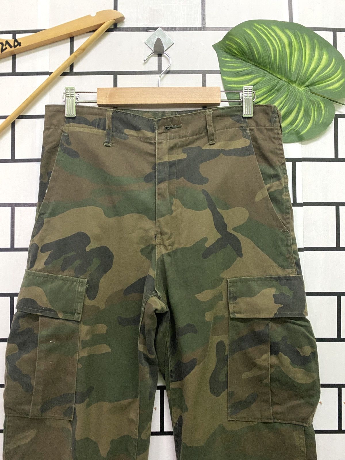 Japanese Brand CAMO URBAN SURPLUS CARGO MULTIPOCKET PANT Size US 29 - 3 Thumbnail