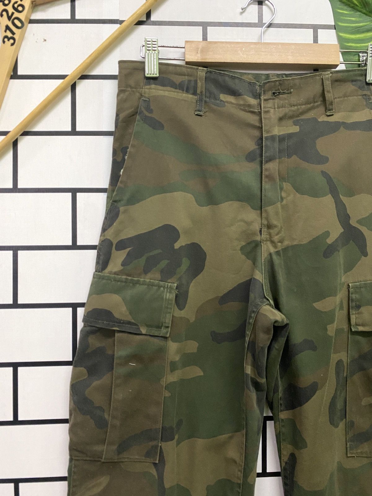Japanese Brand CAMO URBAN SURPLUS CARGO MULTIPOCKET PANT Size US 29 - 4 Thumbnail