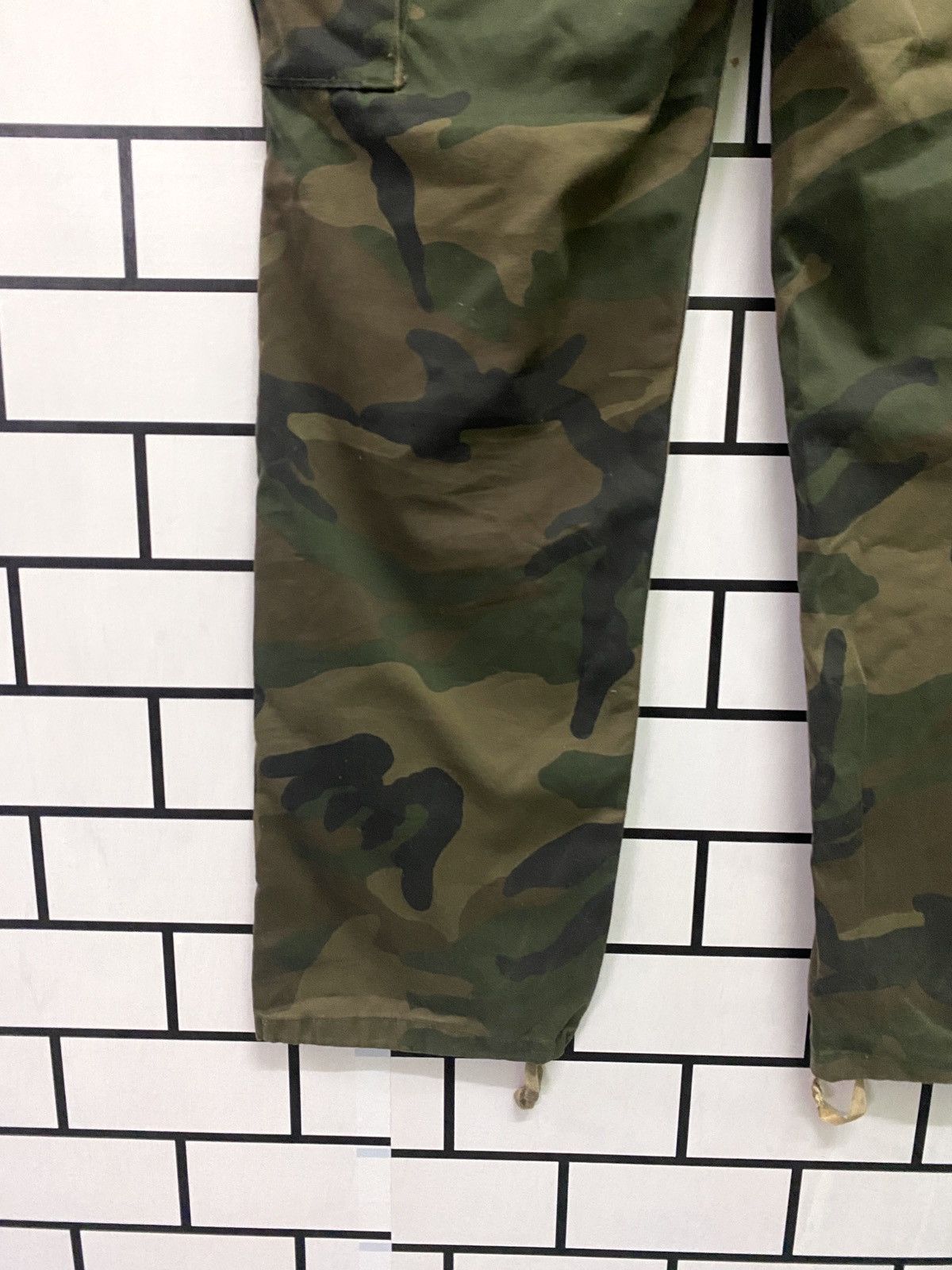 Japanese Brand CAMO URBAN SURPLUS CARGO MULTIPOCKET PANT Size US 29 - 10 Thumbnail