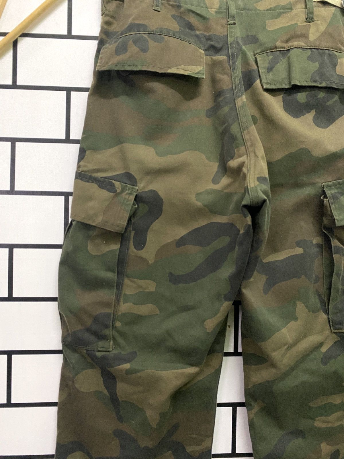 Japanese Brand CAMO URBAN SURPLUS CARGO MULTIPOCKET PANT Size US 29 - 9 Thumbnail