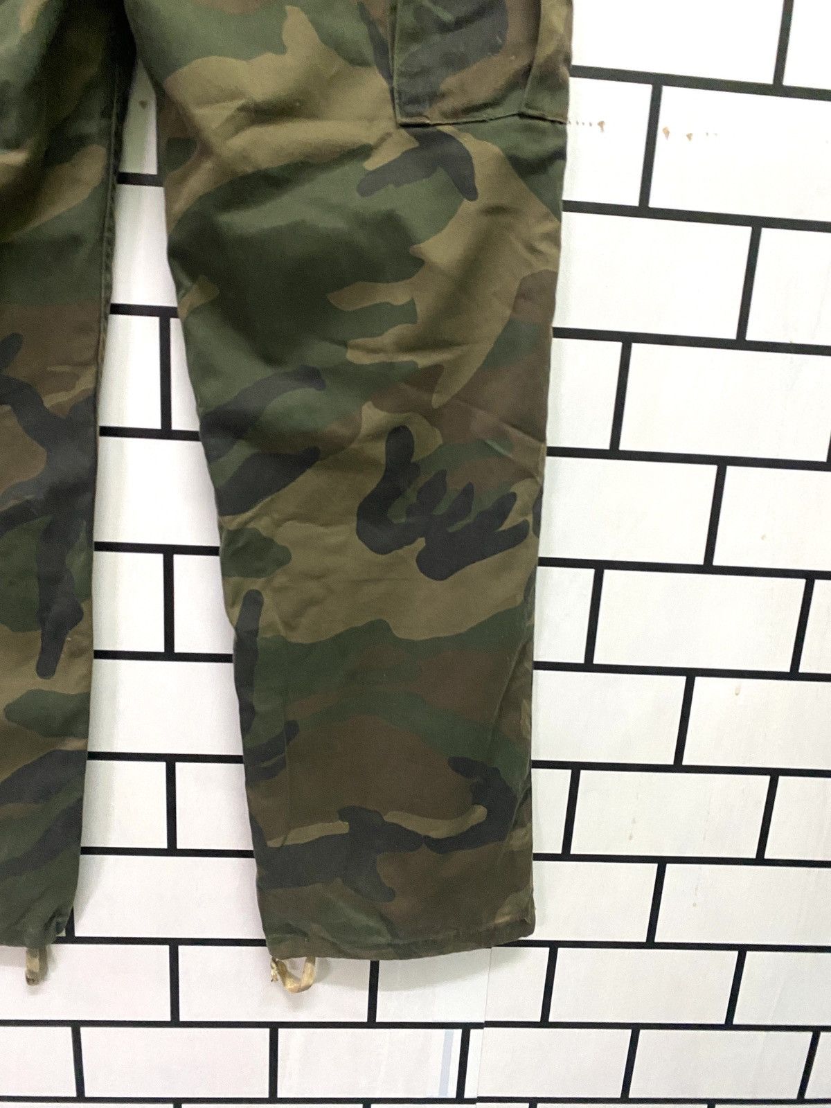 Japanese Brand CAMO URBAN SURPLUS CARGO MULTIPOCKET PANT Size US 29 - 11 Thumbnail