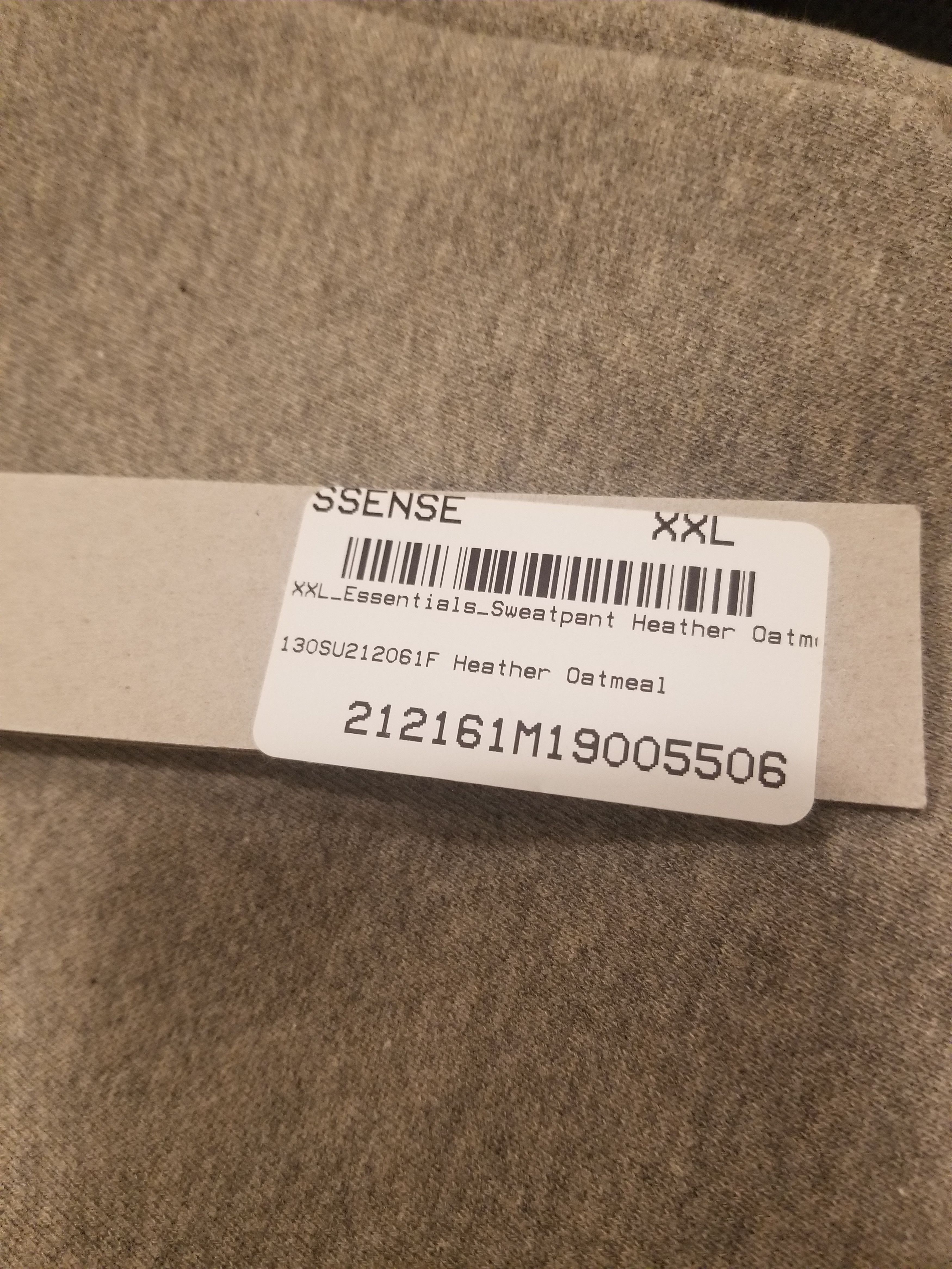 Fear of God Fear of god essentials FW21 grey sweatpants Size US 40 / EU 56 - 7 Thumbnail