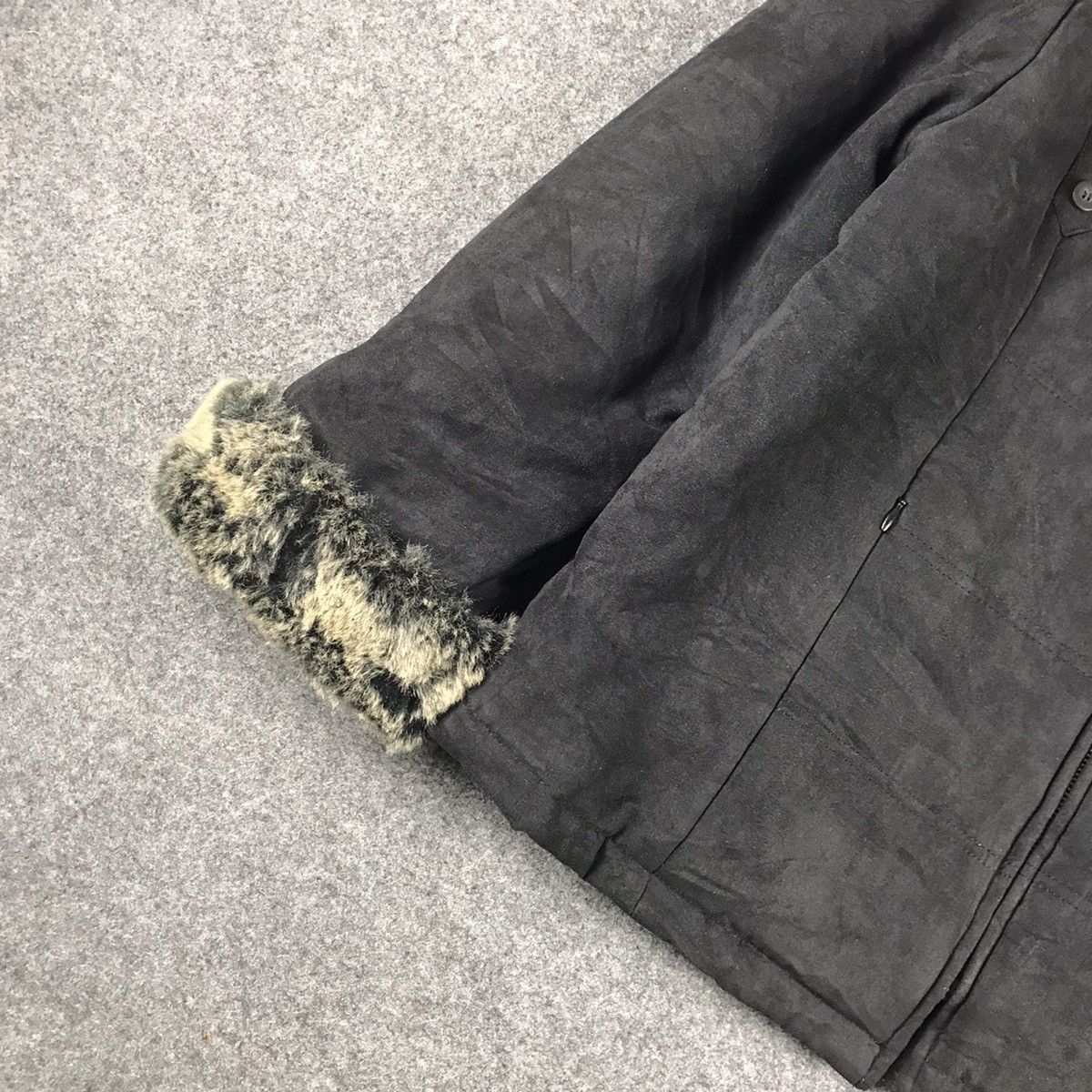 Vintage Rare luxury Vintage Sherpa full zipper jacket Size US M / EU 48-50 / 2 - 9 Thumbnail