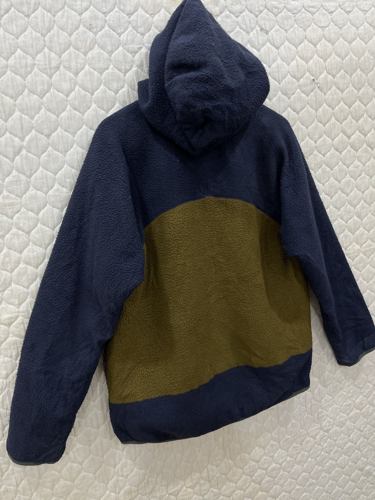 go slow caravan (Eee)🔥🔥STEALS GO SLOW CARAVAN MULTICOLOUR HOODIE SWEATER Size US L / EU 52-54 / 3 - 6 Thumbnail