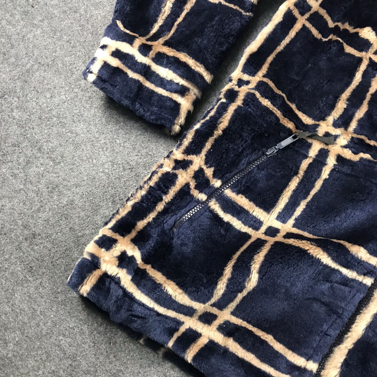 Japanese Brand × Vintage Full zipper deep pile Luxury Design Jacket Size US XL / EU 56 / 4 - 6 Thumbnail