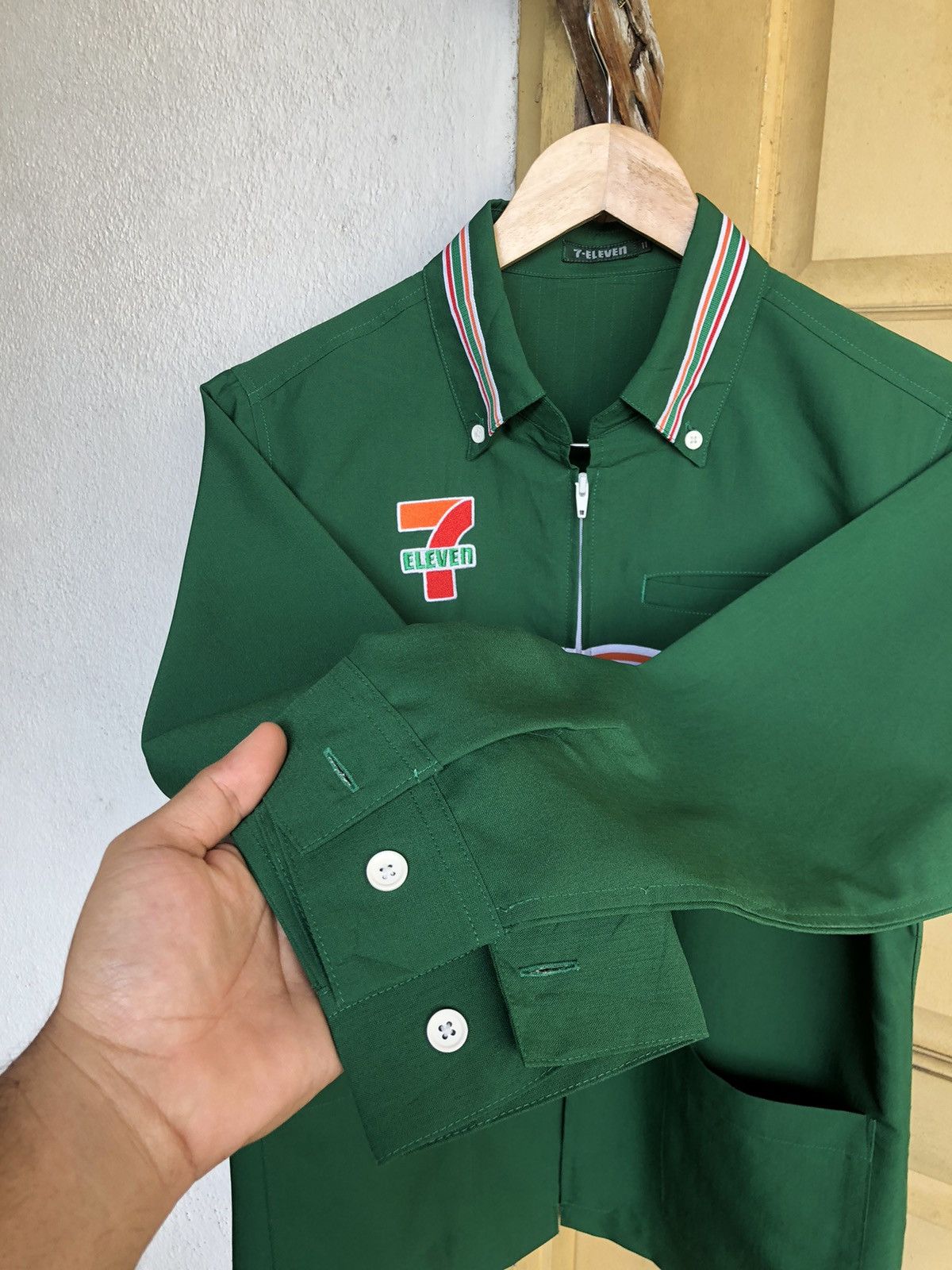 Vintage Vintage 90s 7 Eleven Work Button Up Shirt Long Sleeve Size US M / EU 48-50 / 2 - 9 Thumbnail