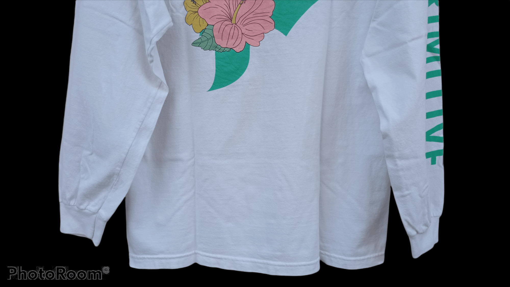 Primitive × Santa Cruz Skateboards 🔥🔥Vintage Primitive Skateboard LS T-Shirt Size US M / EU 48-50 / 2 - 19 Thumbnail