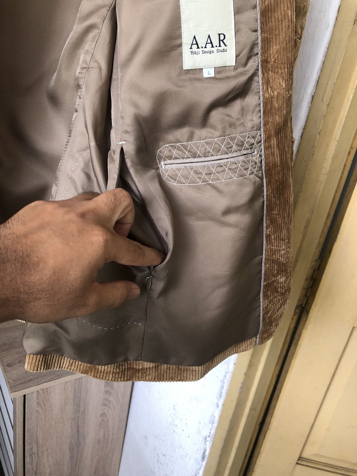 Yohji Yamamoto Vintage Yohji Yamamoto Corduroy Single Breasted Blazer Size US L / EU 52-54 / 3 - 17 Thumbnail
