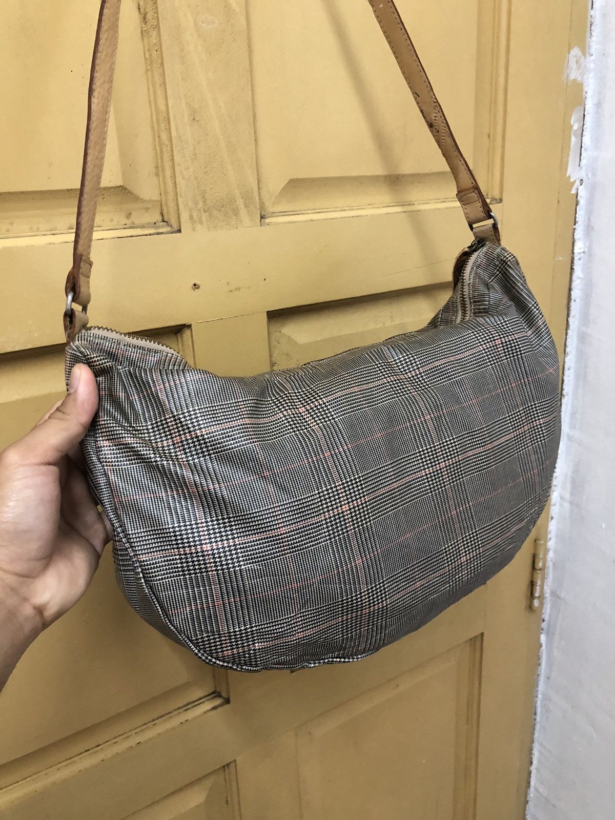 Issey Miyake Tsumori Chisato by Issey Miyake Gingham Print Sling Bag Size ONE SIZE - 14 Thumbnail