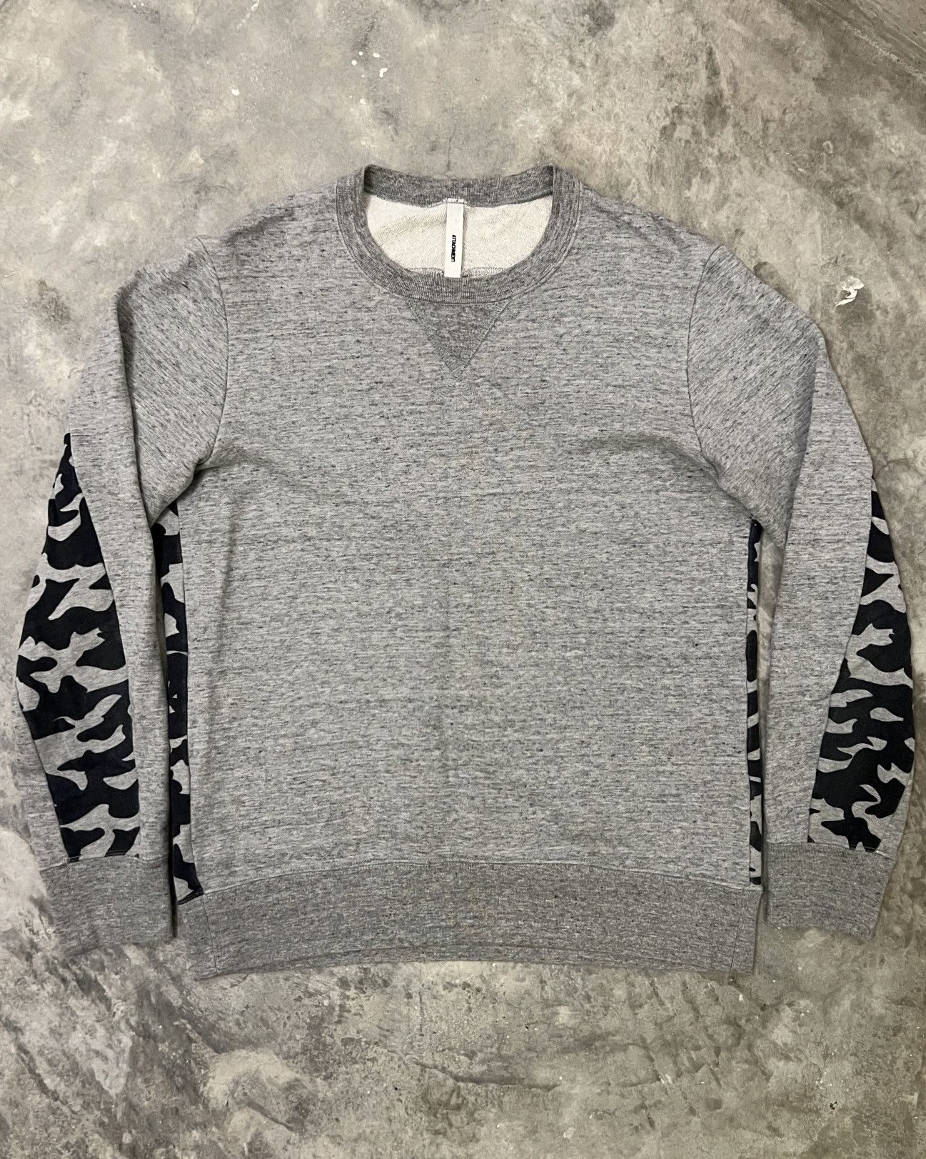 Attachment Attachment Hybrid Camo Sweatshirt Size US S / EU 44-46 / 1 - 1 Thumbnail