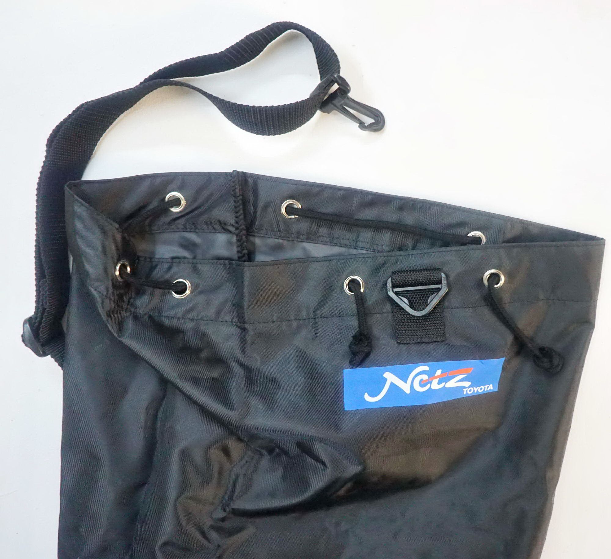 Japanese Brand NETZ TOYOTA Sling Drawstring Barrel Bag Size ONE SIZE - 5 Thumbnail