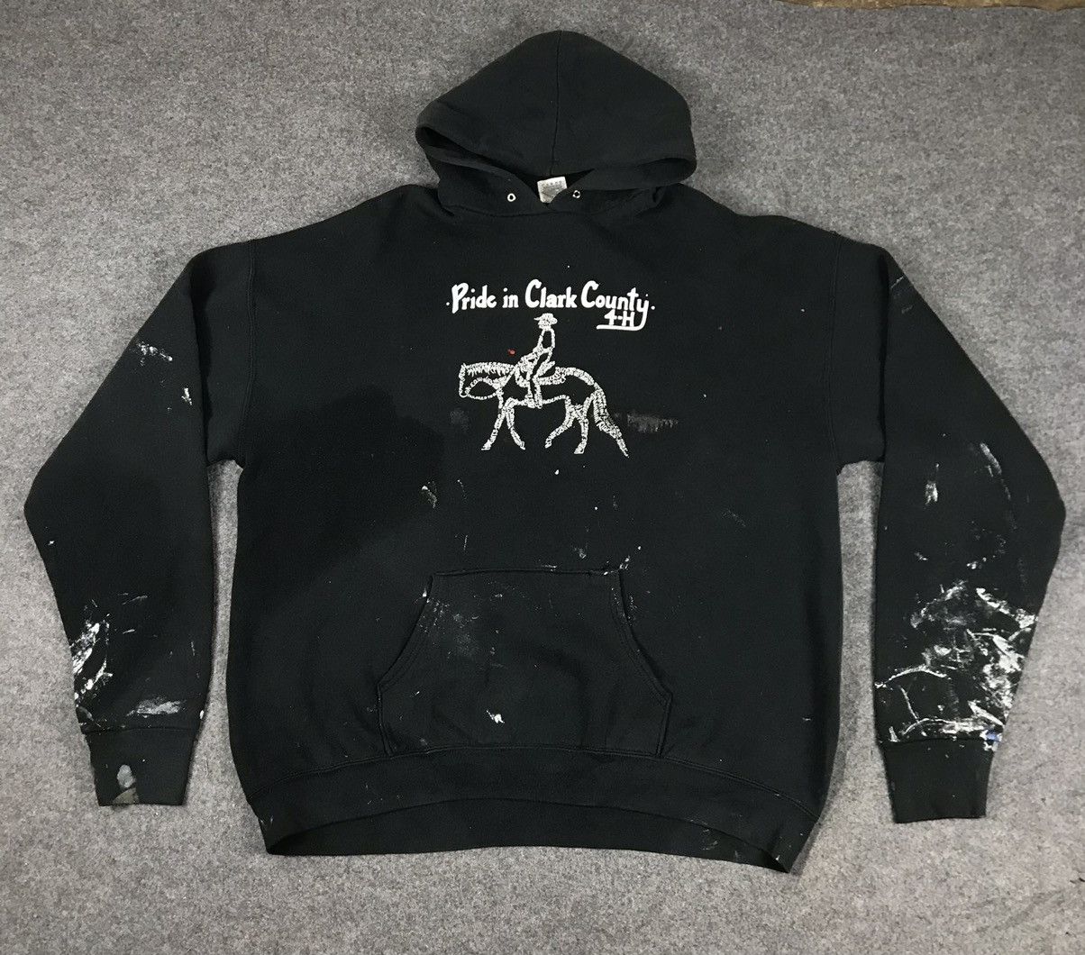 Vintage 🔥distressed painting hoodie Pride in Clark County🔥 Size US XXL / EU 58 / 5 - 1 Thumbnail
