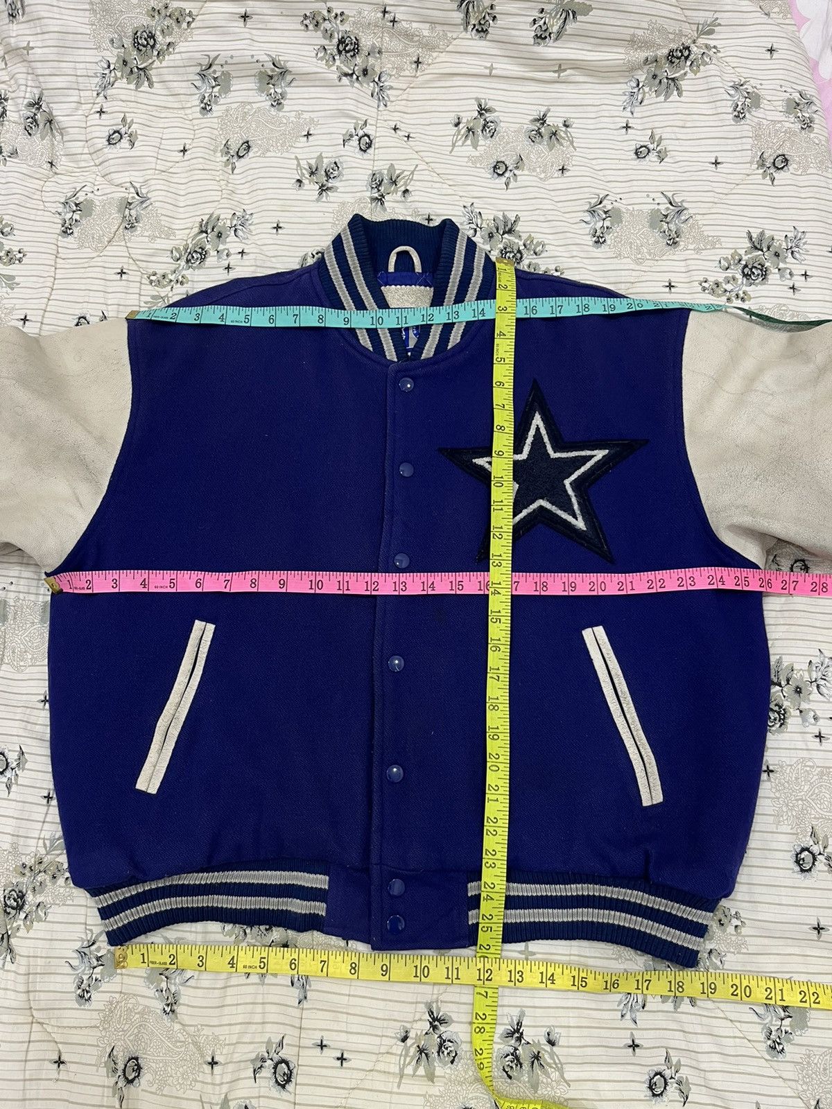 NFL (Jj). NFL STARTER VARSITY BOMBER JACKET Size US L / EU 52-54 / 3 - 14 Thumbnail