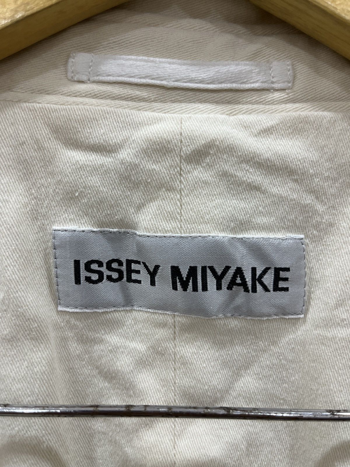 Issey Miyake (Qqq)🔥🔥ARCHIVE SS2004 ISSEY MIYAKE BONDAGE JACKET Size S / US 4 / IT 40 - 8 Thumbnail