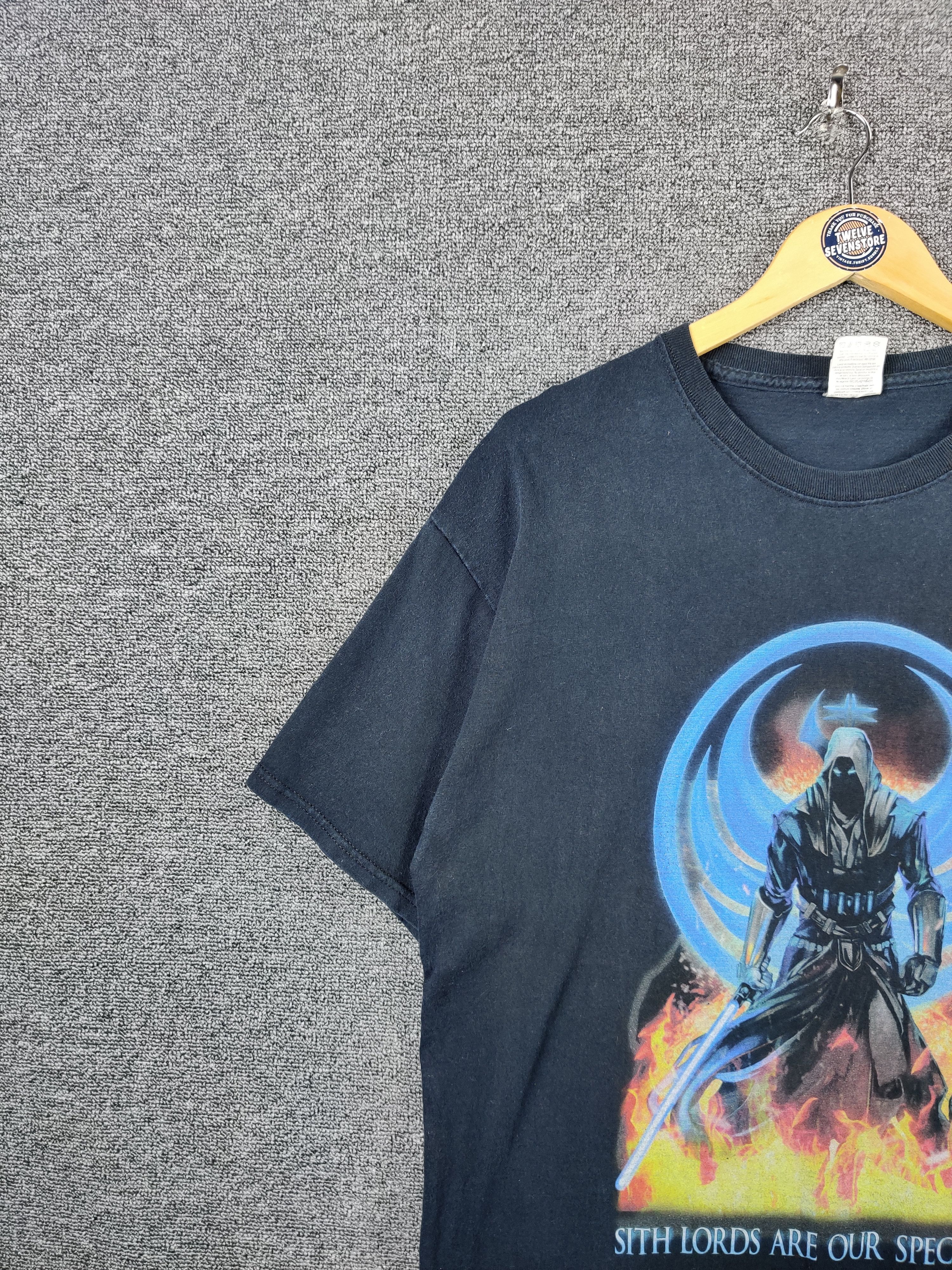 Star Wars Vintage Star Wars Sith Lords Are Our Speciality Tshirt Size US L / EU 52-54 / 3 - 5 Thumbnail