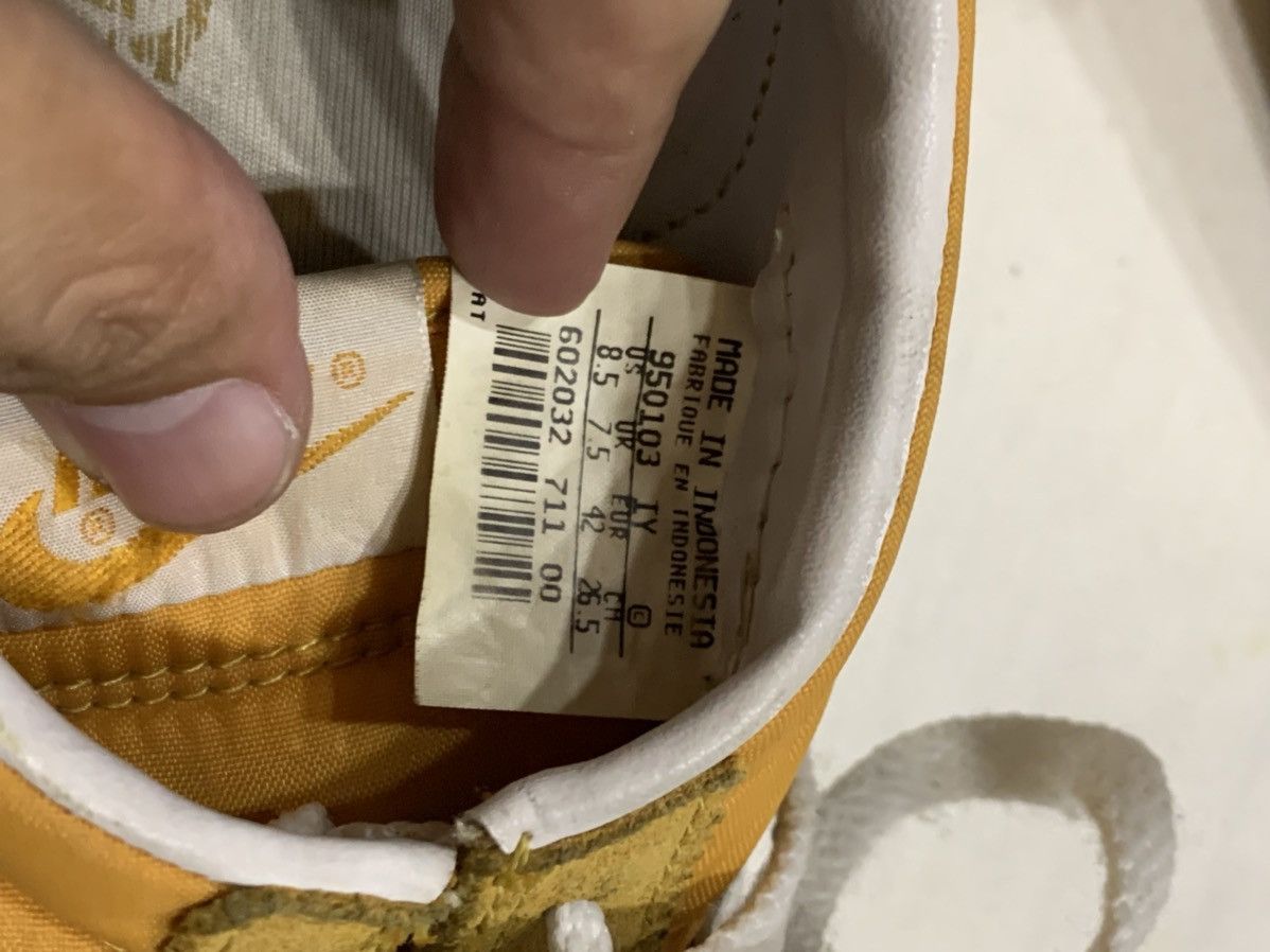 Nike VINTAGE NIKE CORTEZ 1990s DISTRESSED LOOK Size US 8.5 / EU 41-42 - 11 Thumbnail