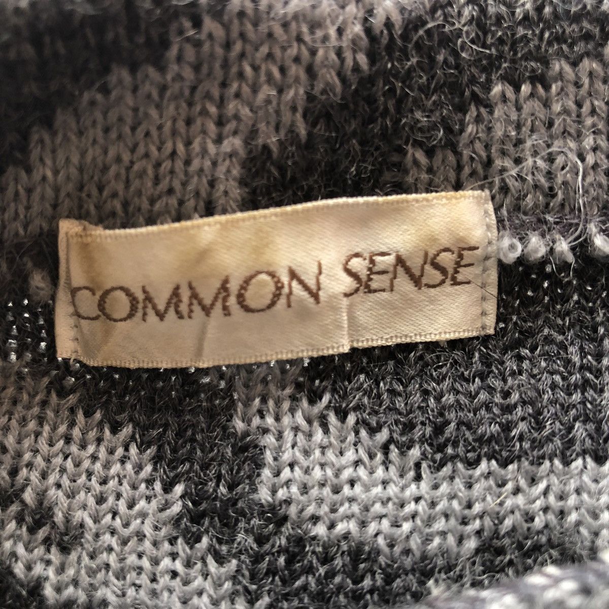 Japanese Brand Vintage 90's Sweater Zebra Stripe Knitting by Common Sense Size US M / EU 48-50 / 2 - 12 Thumbnail
