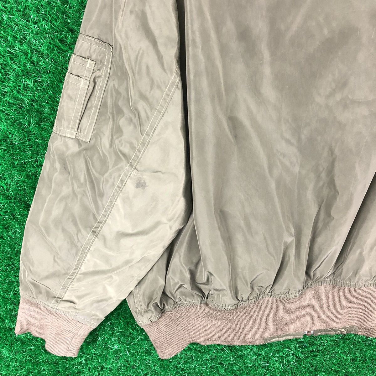 GU Bomber Type MA-1 Jacket OG Reversible by GU Japan Size US L / EU 52-54 / 3 - 6 Thumbnail