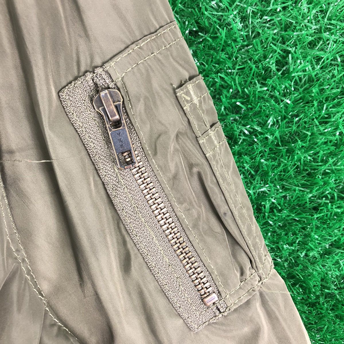 GU Bomber Type MA-1 Jacket OG Reversible by GU Japan Size US L / EU 52-54 / 3 - 10 Thumbnail
