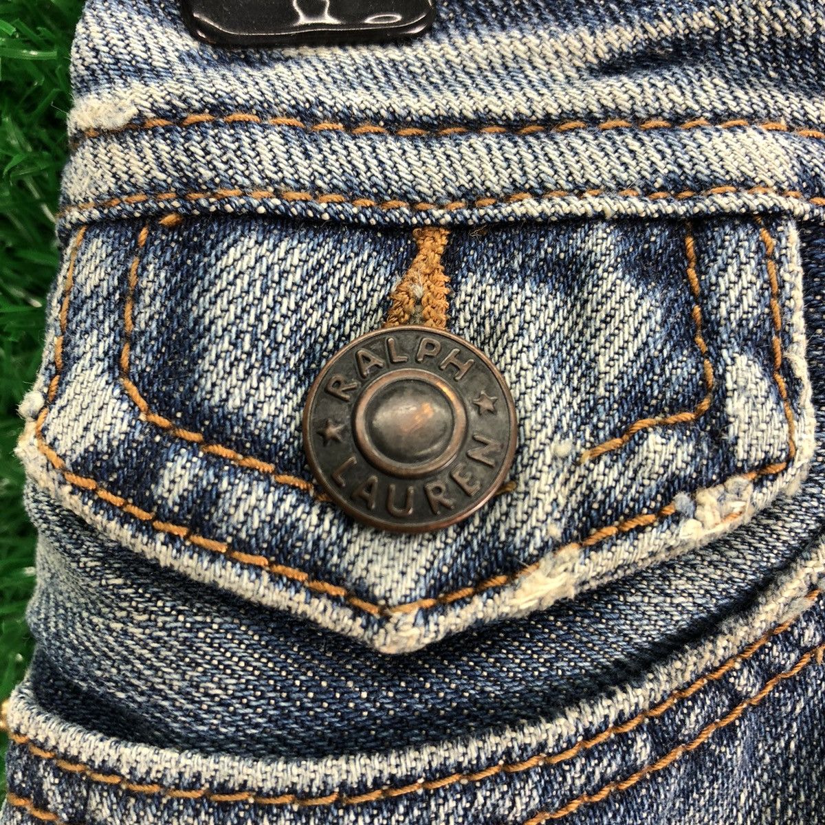Ralph Lauren Vintage Ralph Lauren Mini Skirt Denim Multi Pcoket Size 26" / US 2 / IT 38 - 7 Thumbnail