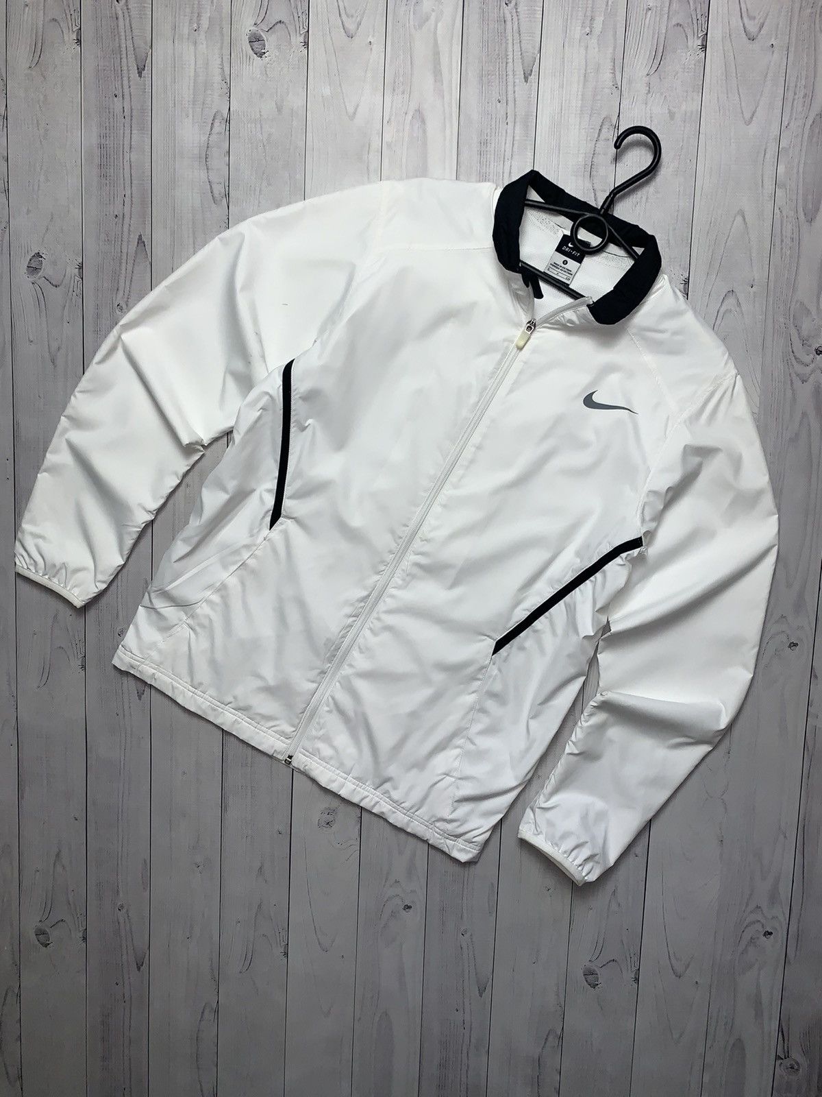 Vintage Nike track jacket size S logo