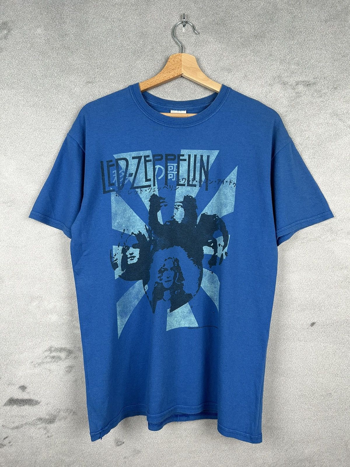 Band Tees Vintage Led Zeppelin Rock Band Tee 00s Graphic Art Size US M / EU 48-50 / 2 - 1 Thumbnail