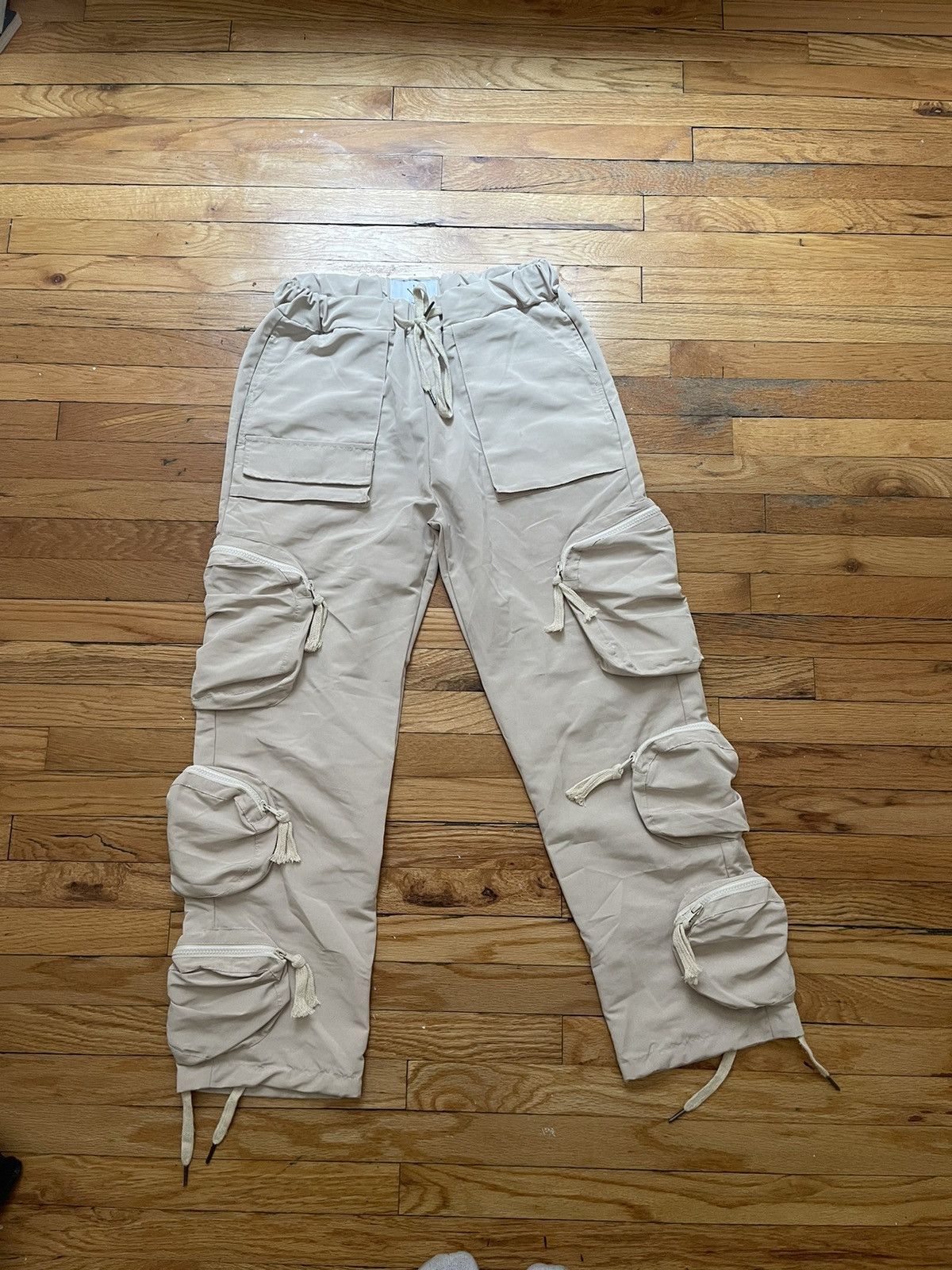 Jacov Six Pocket Cargo Pockets Sweatpants Joggers