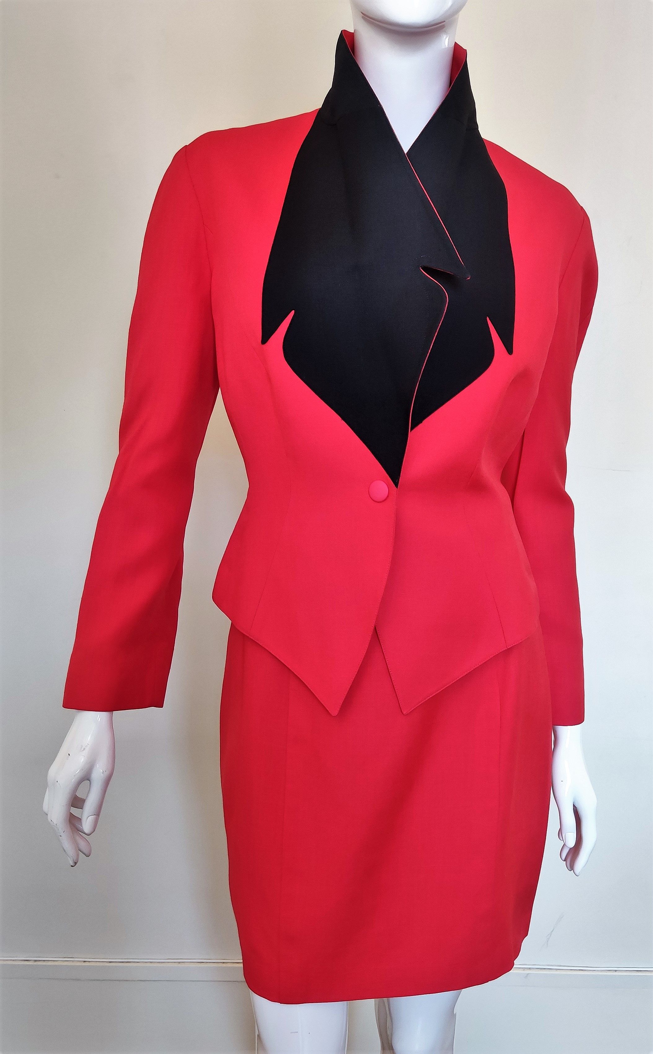 Thierry Mugler Thierry Mugler Vampire Wasp Bee Waist Couture Vintage Suit Size L / US 10 / IT 46 - 5 Thumbnail