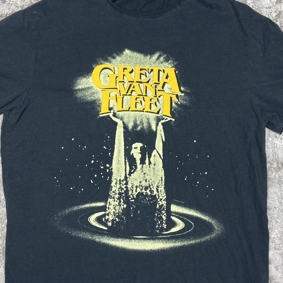 Band Tees GRETA VAN FLEET RARE VINTAGE SUNFADED TEE 2000s - № 115 Size US M / EU 48-50 / 2 - 2 Thumbnail