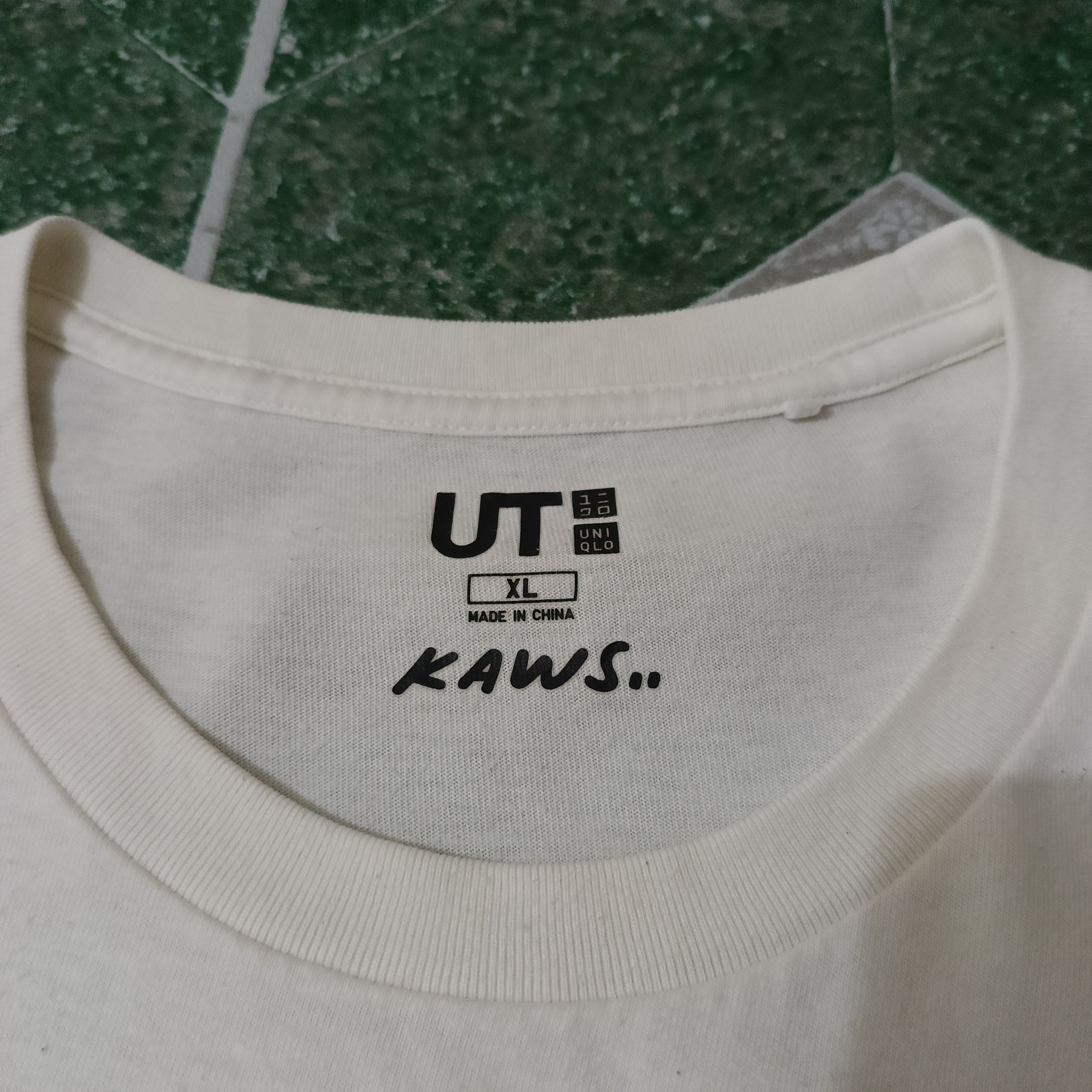 Kaws × Uniqlo Kaws Uniqlo flayed tee Size US XL / EU 56 / 4 - 4 Thumbnail