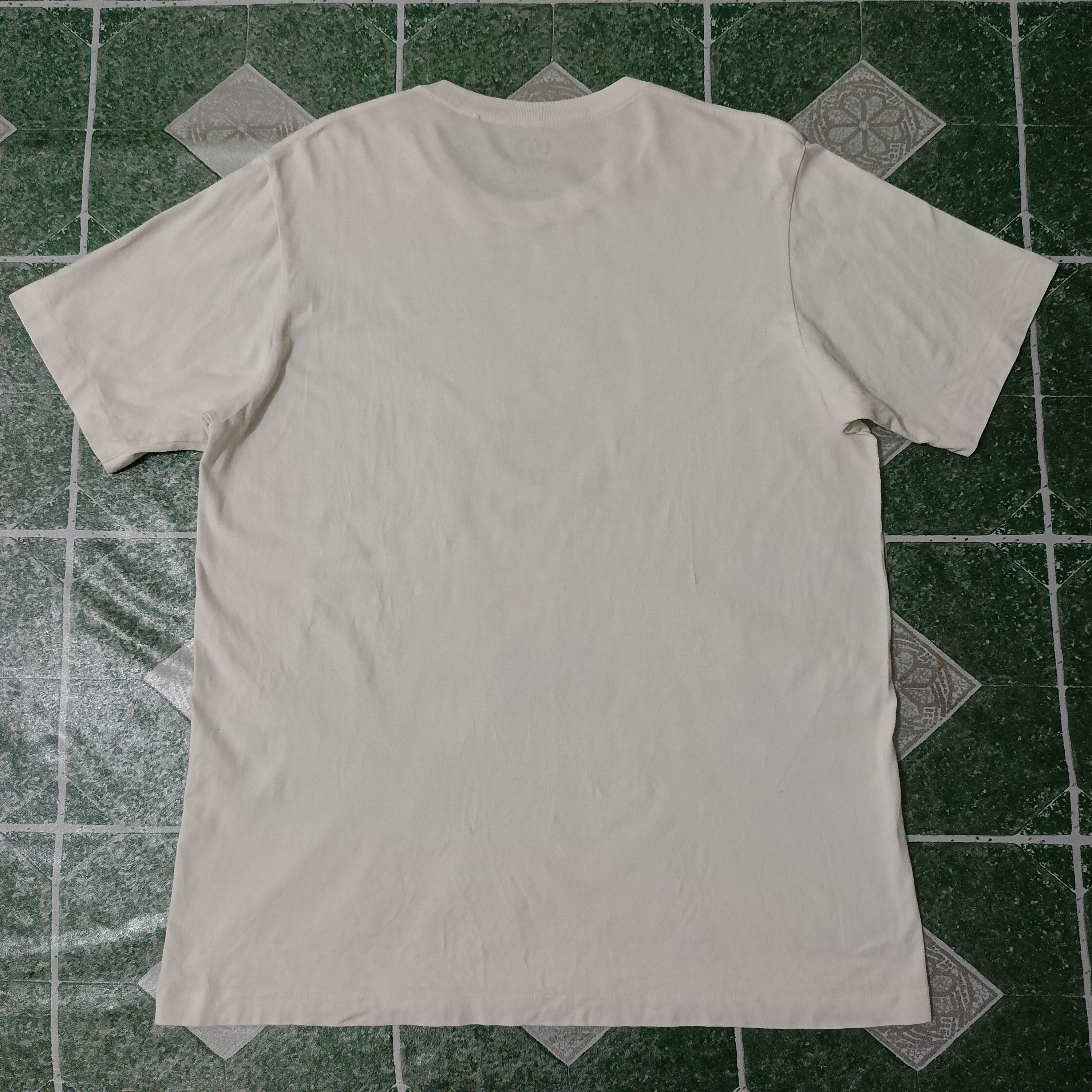 Kaws × Uniqlo Kaws Uniqlo flayed tee Size US XL / EU 56 / 4 - 8 Thumbnail