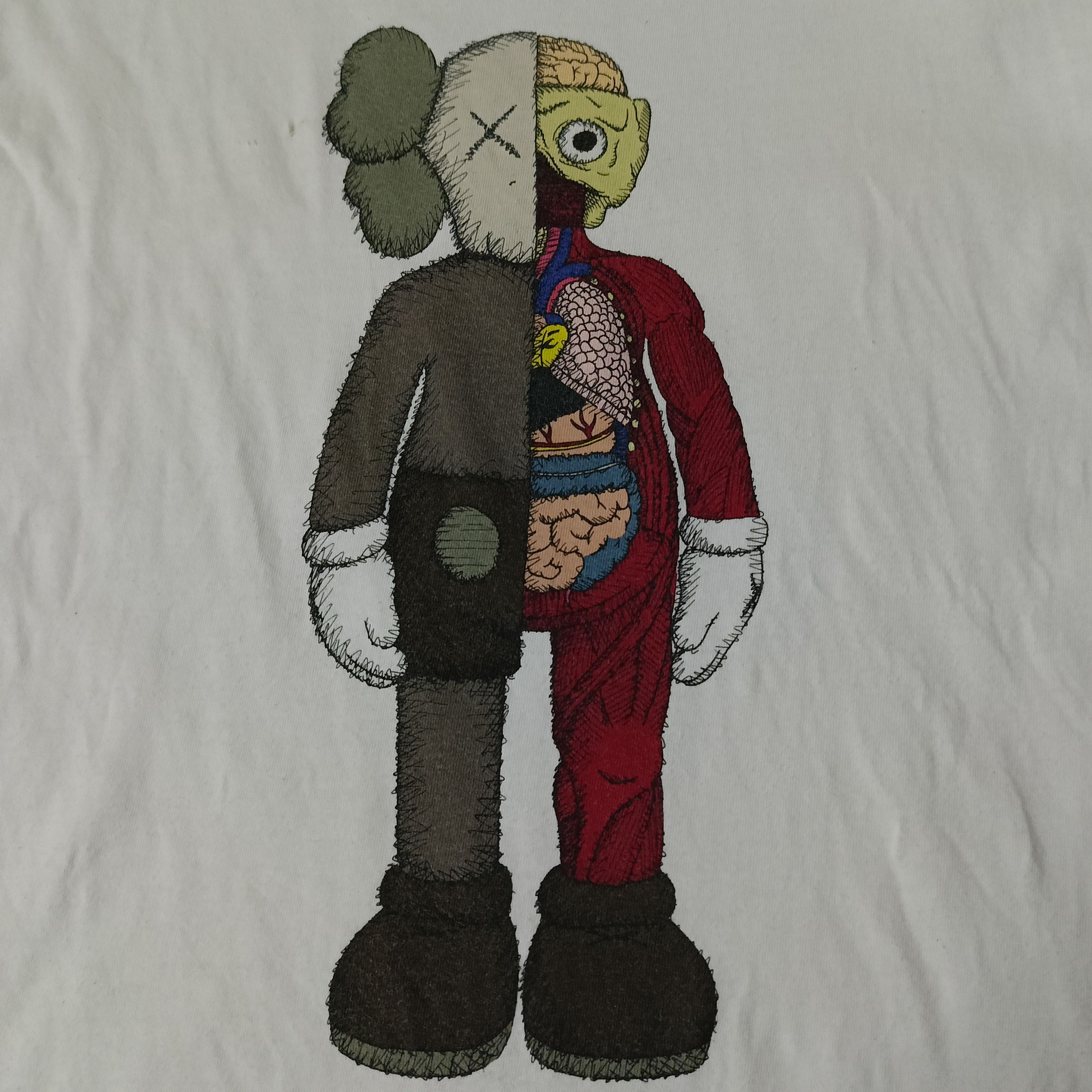 Kaws × Uniqlo Kaws Uniqlo flayed tee Size US XL / EU 56 / 4 - 2 Thumbnail