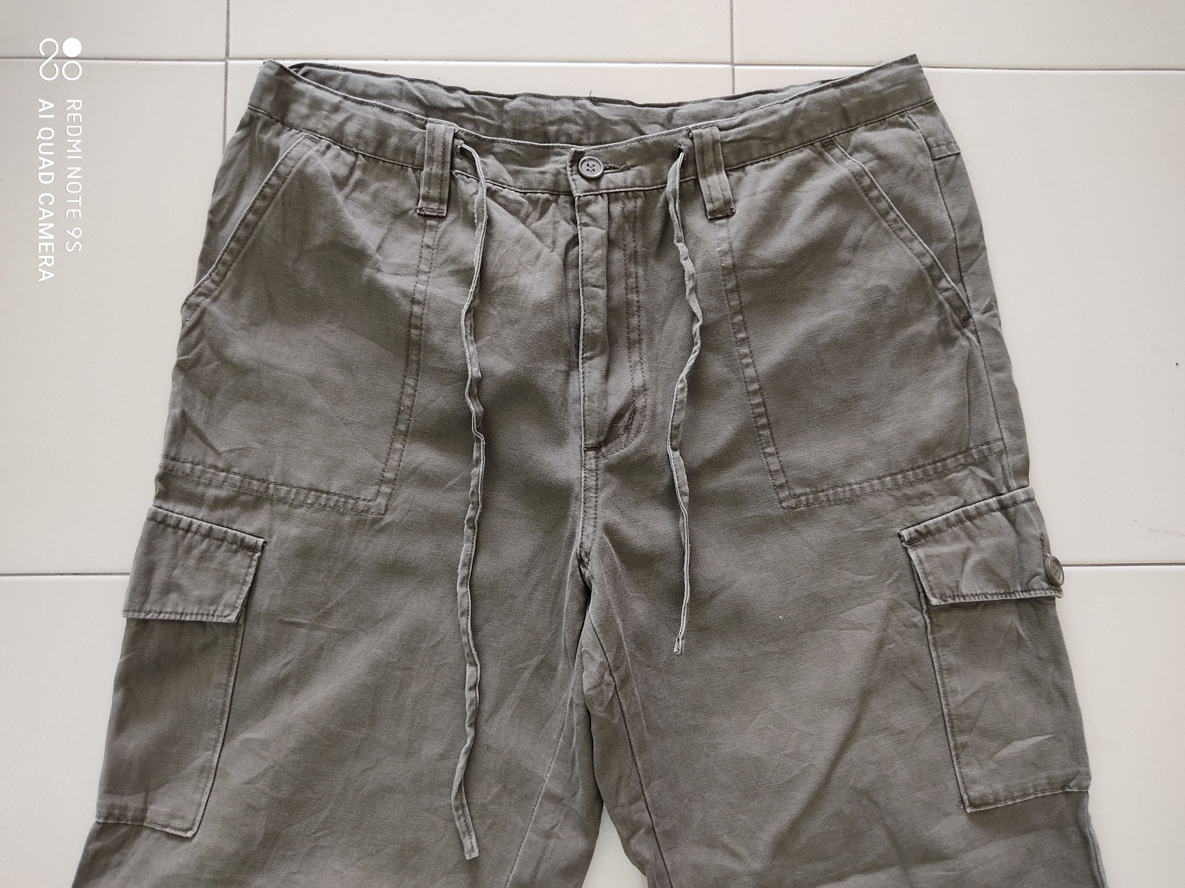Japanese Brand × Uniqlo Uniqlo Multipocket Utility Cargo Pant Size US 32 / EU 48 - 2 Thumbnail