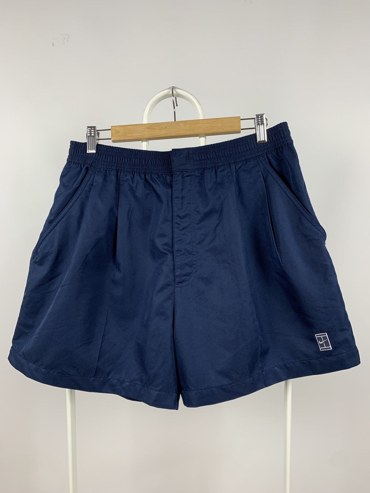 Nike 90s Vintage Nike Tennis Court Shorts Andre Agassi Style Size US 34 / EU 50 - 1 Thumbnail