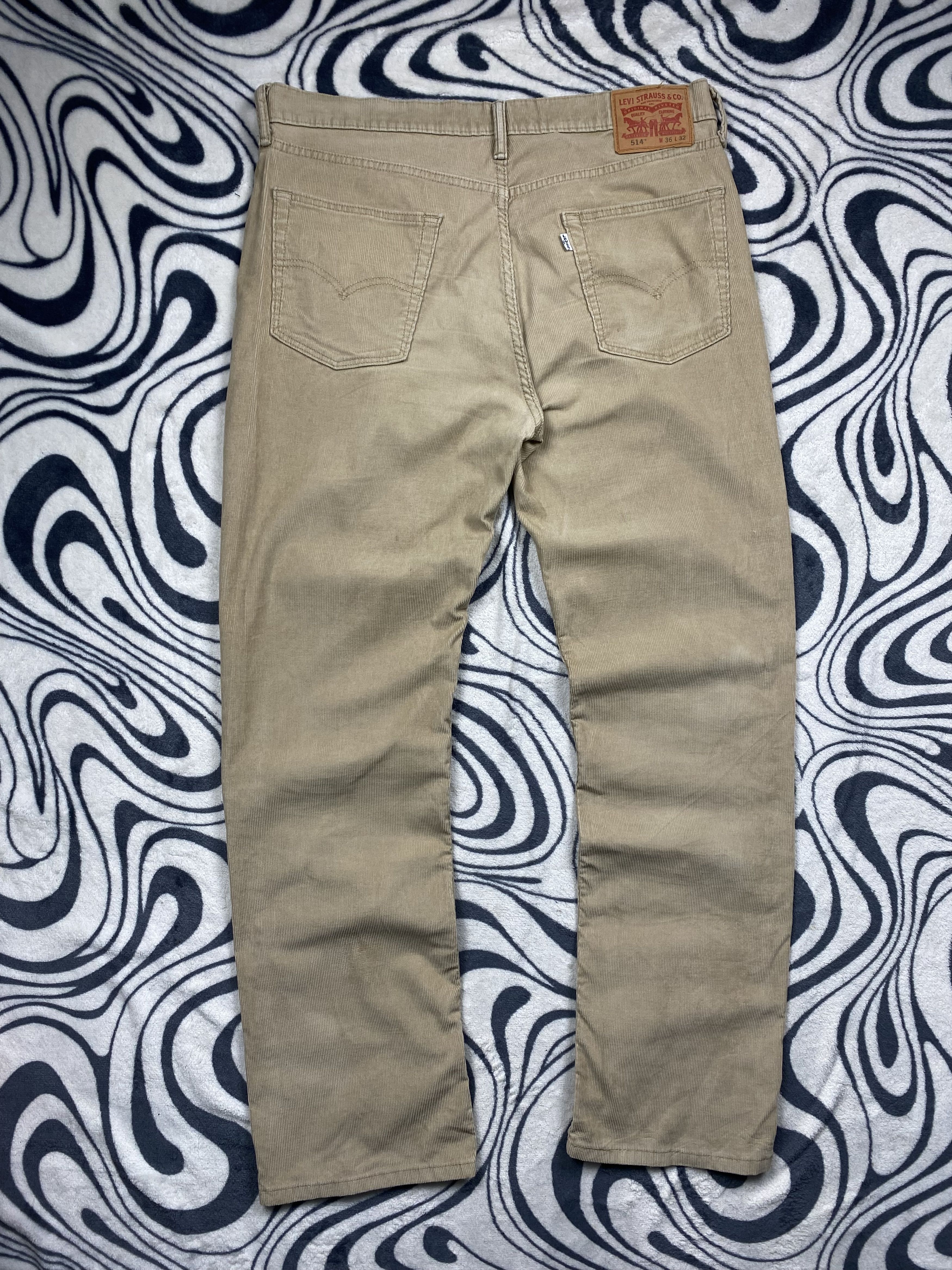 Levi's Levis 514 Vintage Mens Corduroy Pants Size US 36 / EU 52 - 1 Thumbnail