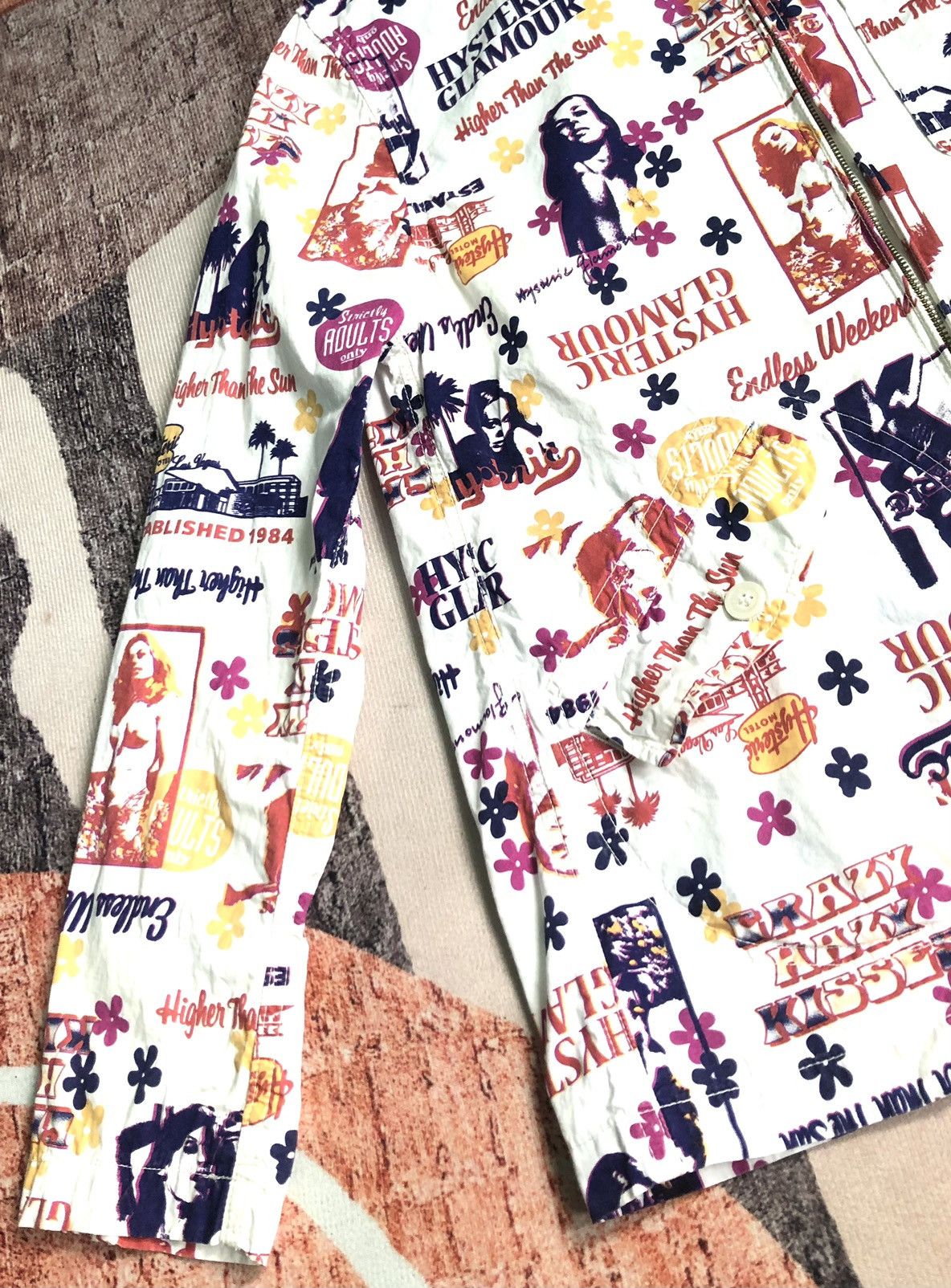 Hysteric Glamour HYSTERIC GLAMOUR SEXY GIRL HAWAII MOTIF OVER PRINT JACKET Size US M / EU 48-50 / 2 - 2 Thumbnail