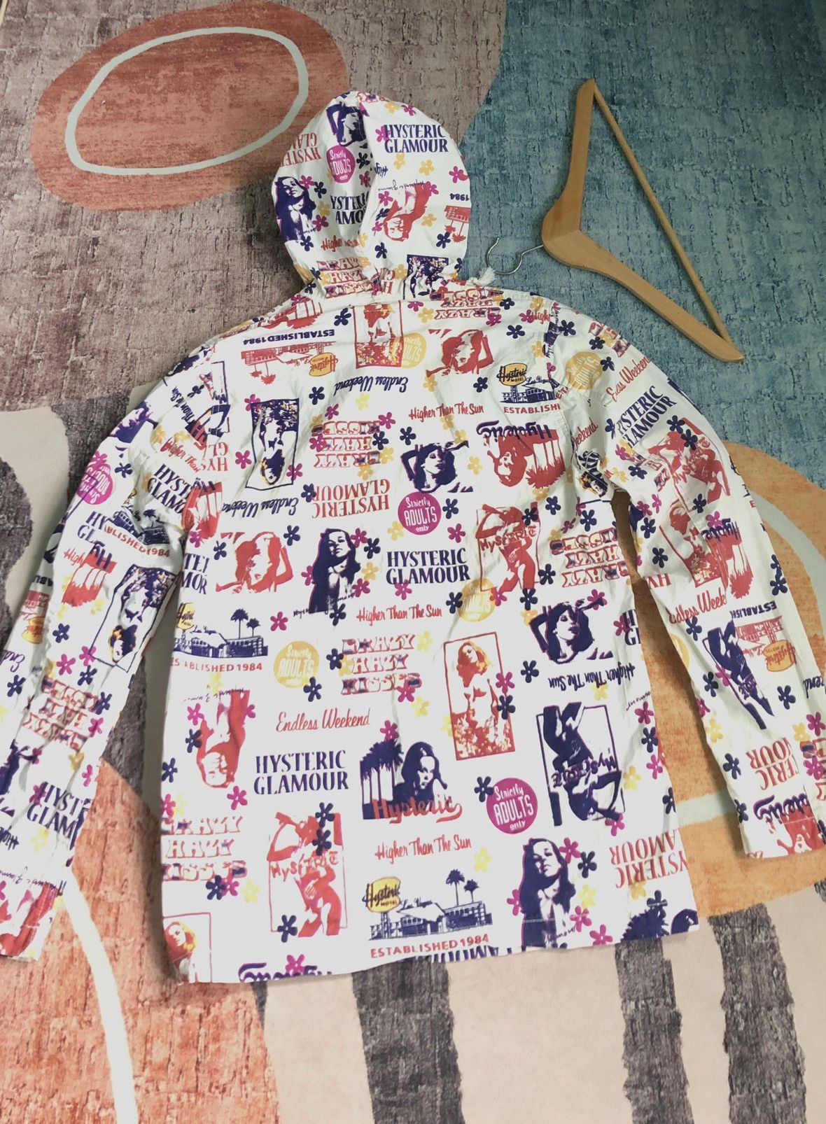 Hysteric Glamour HYSTERIC GLAMOUR SEXY GIRL HAWAII MOTIF OVER PRINT JACKET Size US M / EU 48-50 / 2 - 14 Thumbnail