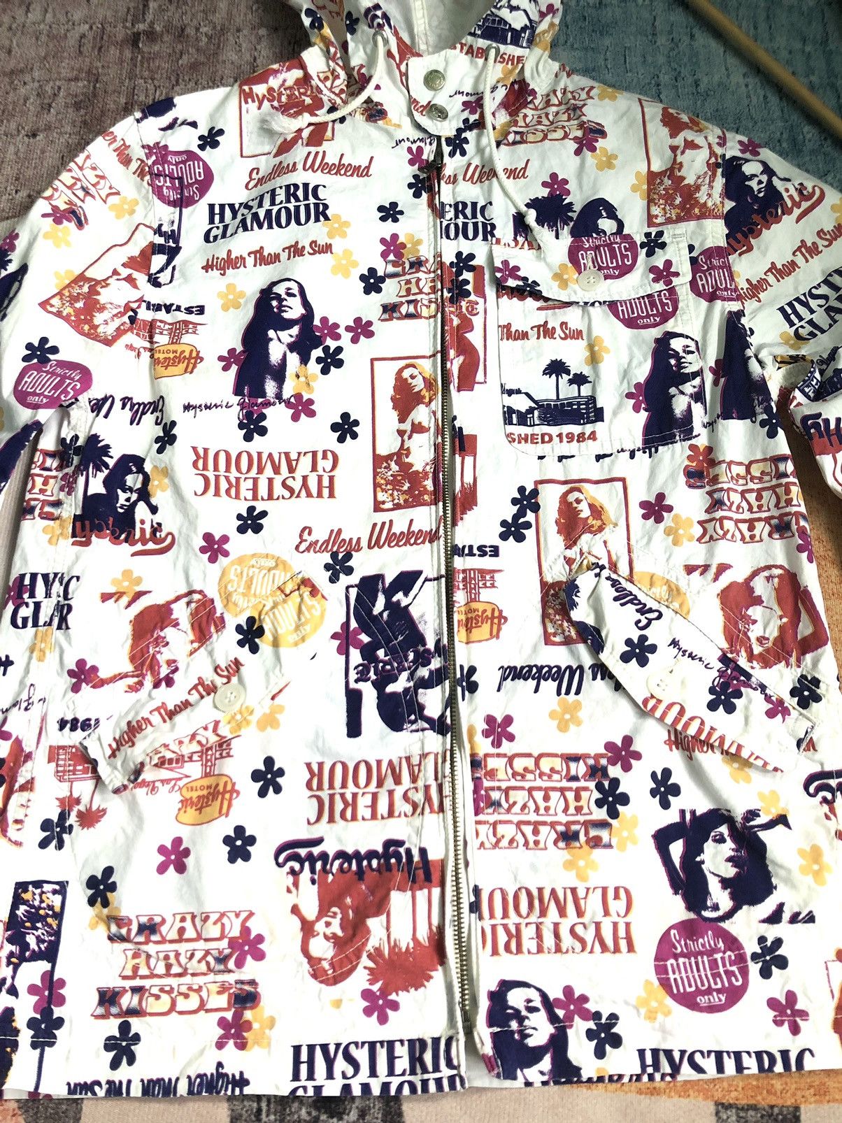 Hysteric Glamour HYSTERIC GLAMOUR SEXY GIRL HAWAII MOTIF OVER PRINT JACKET Size US M / EU 48-50 / 2 - 4 Thumbnail