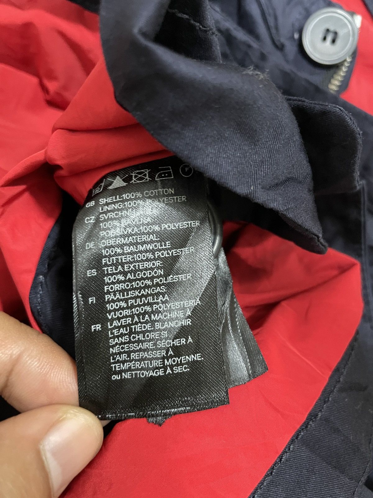 Marni × Uniqlo Archival Designer Marni x H&M cropped Hooded bondage Vest L Size 42L - 8 Thumbnail