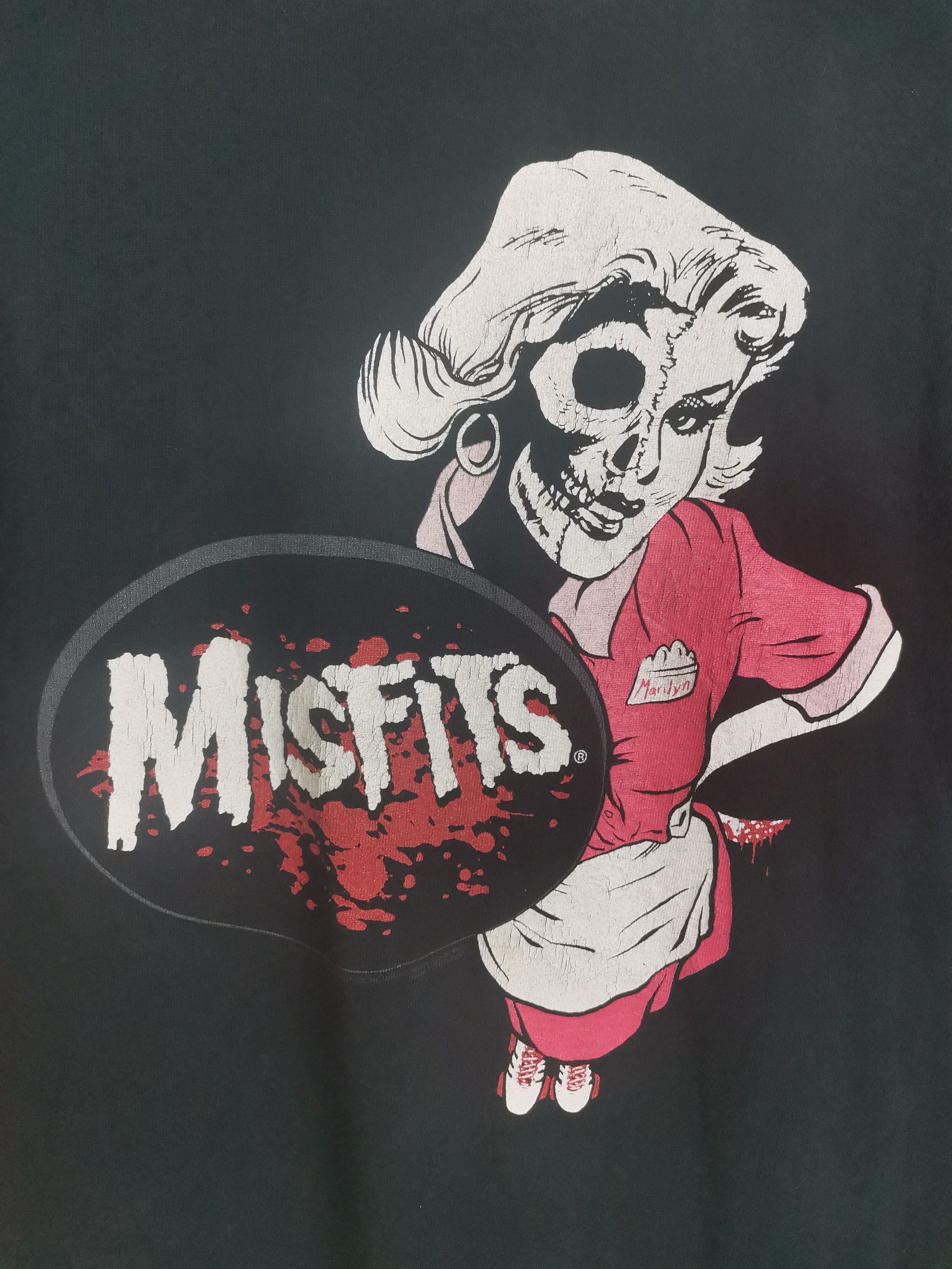 Band Tees × Misfits × Vintage RARE💥Vintage Y2k Misfits X Marilyn Monroe Band Tees Tshirt Size US M / EU 48-50 / 2 - 2 Thumbnail