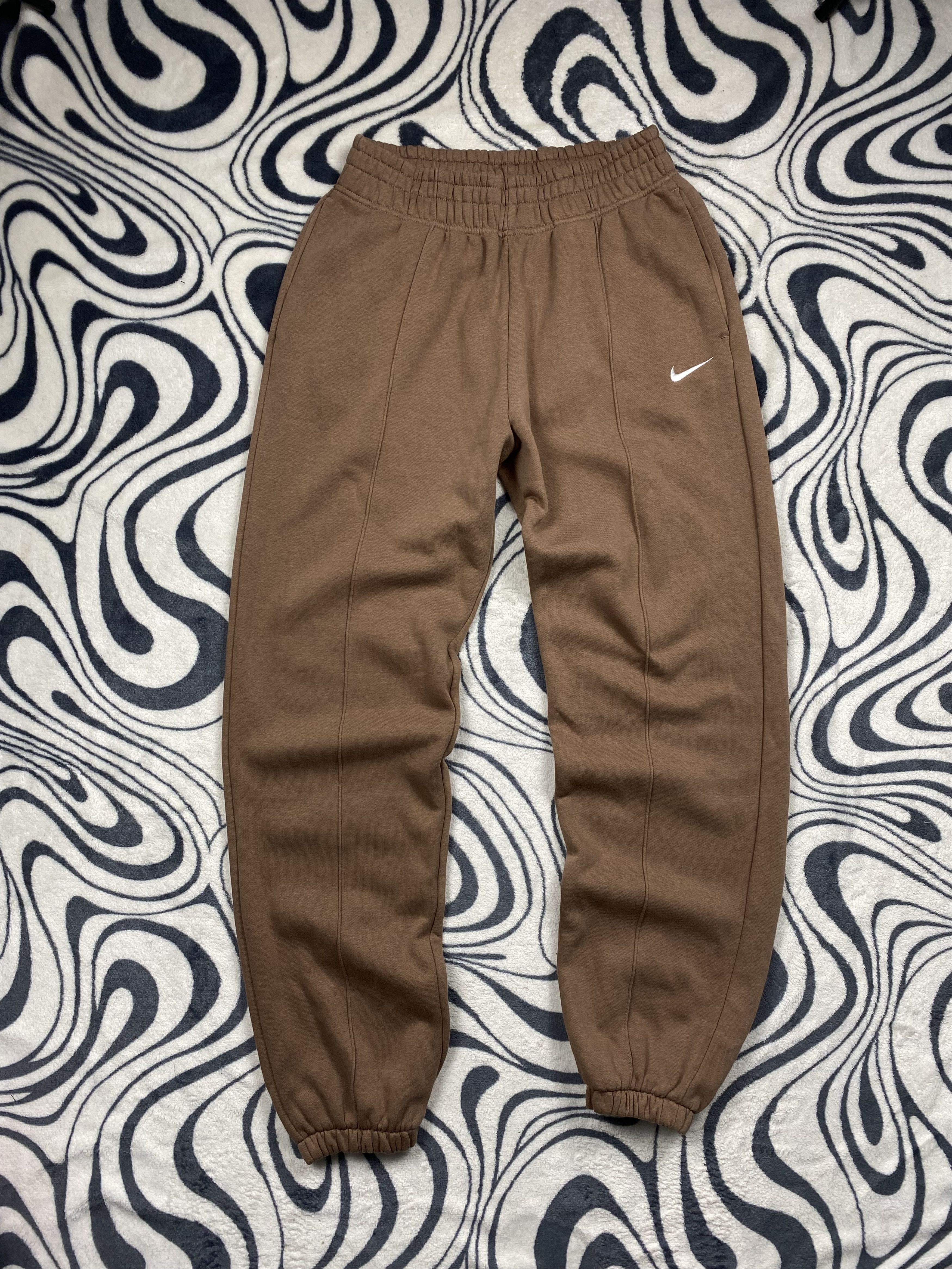 Nike Nike Vintage Sweatpants Womens Baggy Pants Y2K Size 28" / US 6 / IT 42 - 1 Thumbnail